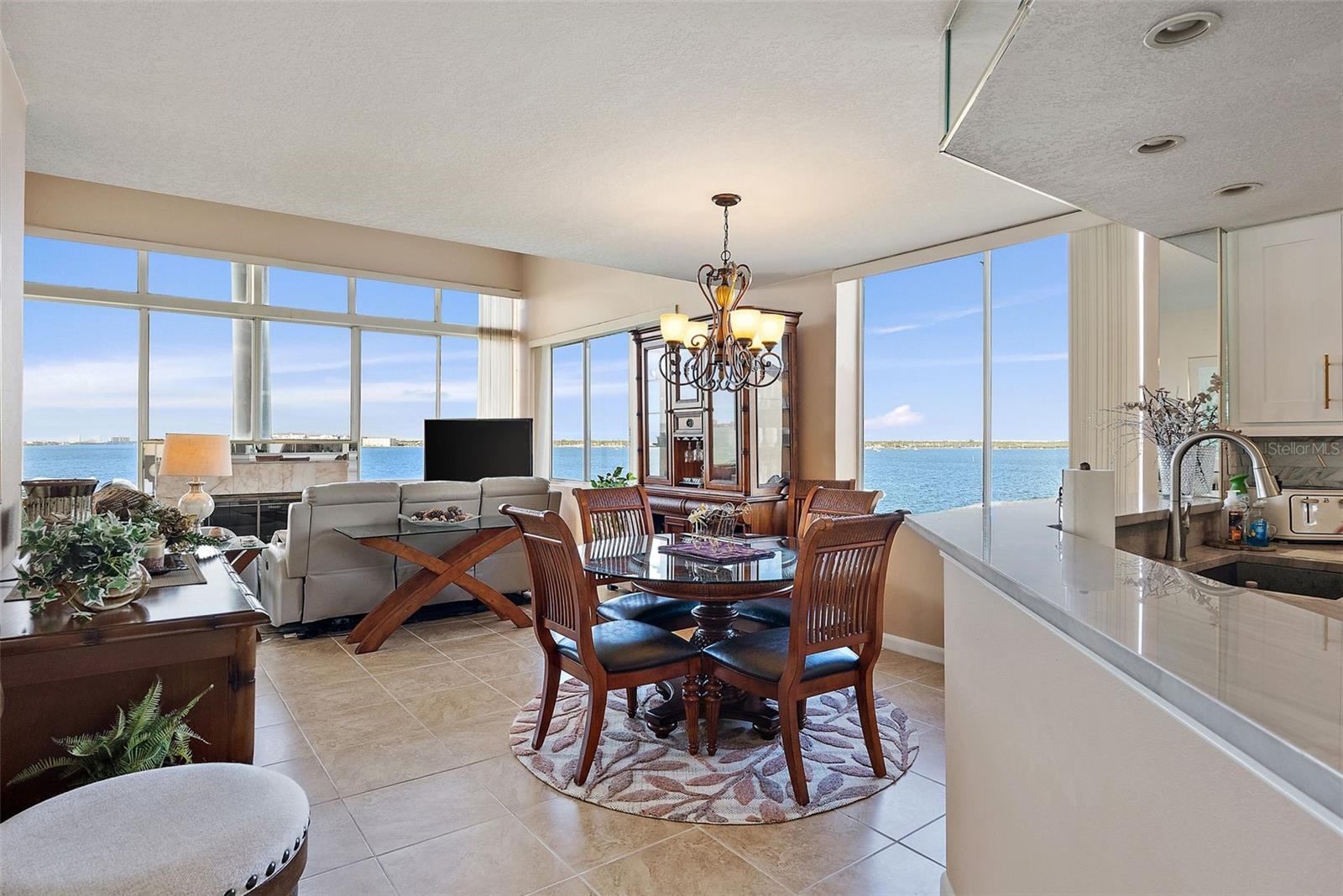 5279 ISLA KEY BLVD S #417