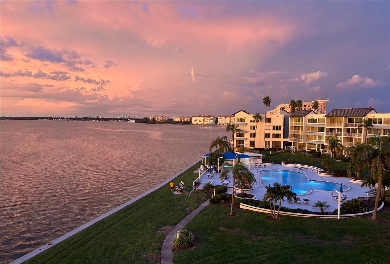 5279 ISLA KEY BLVD S #417