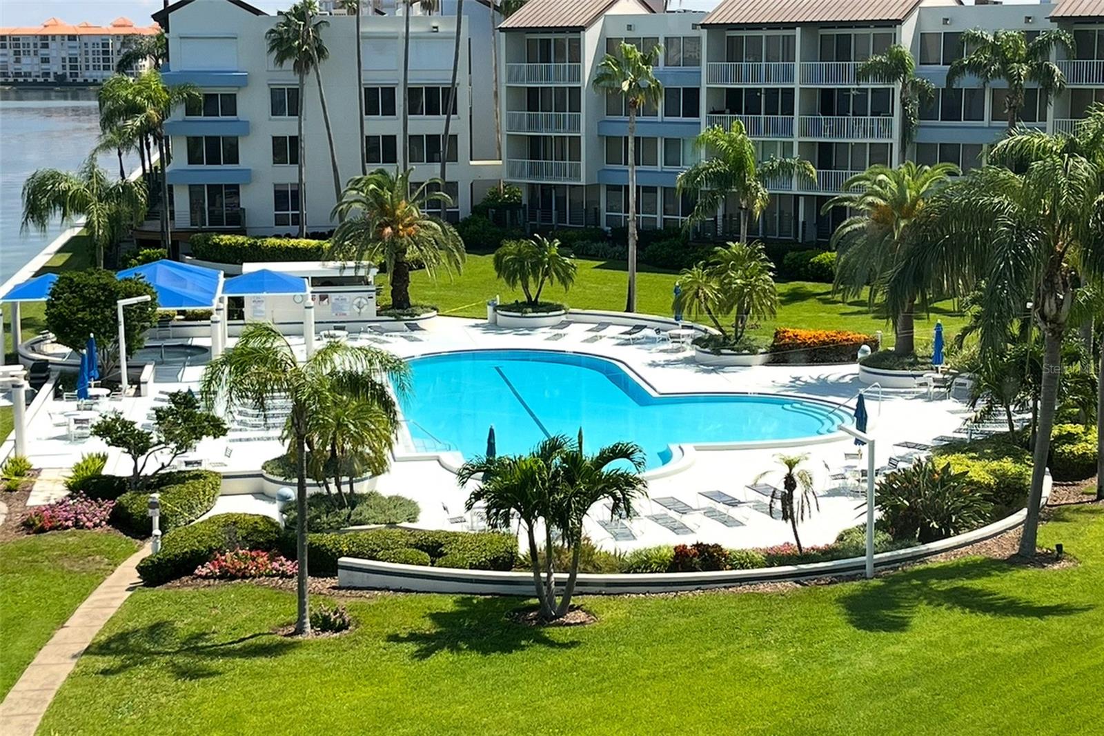5279 ISLA KEY BLVD S #417