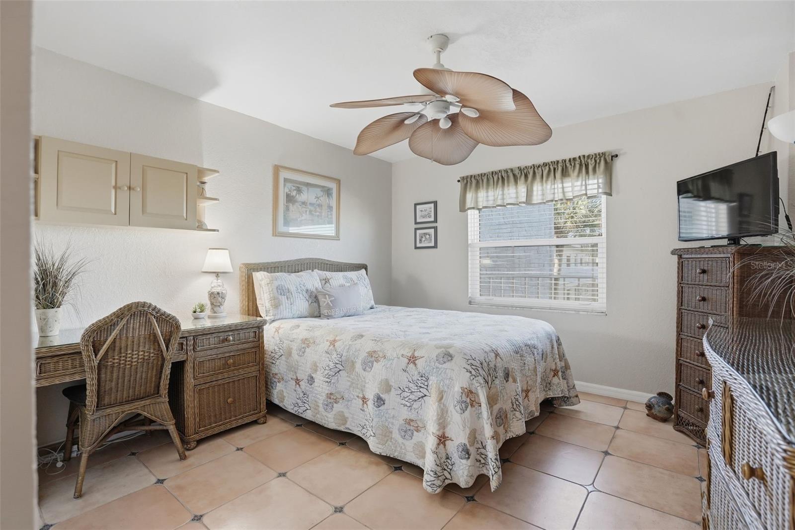 719 PINELLAS BAYWAY S #305