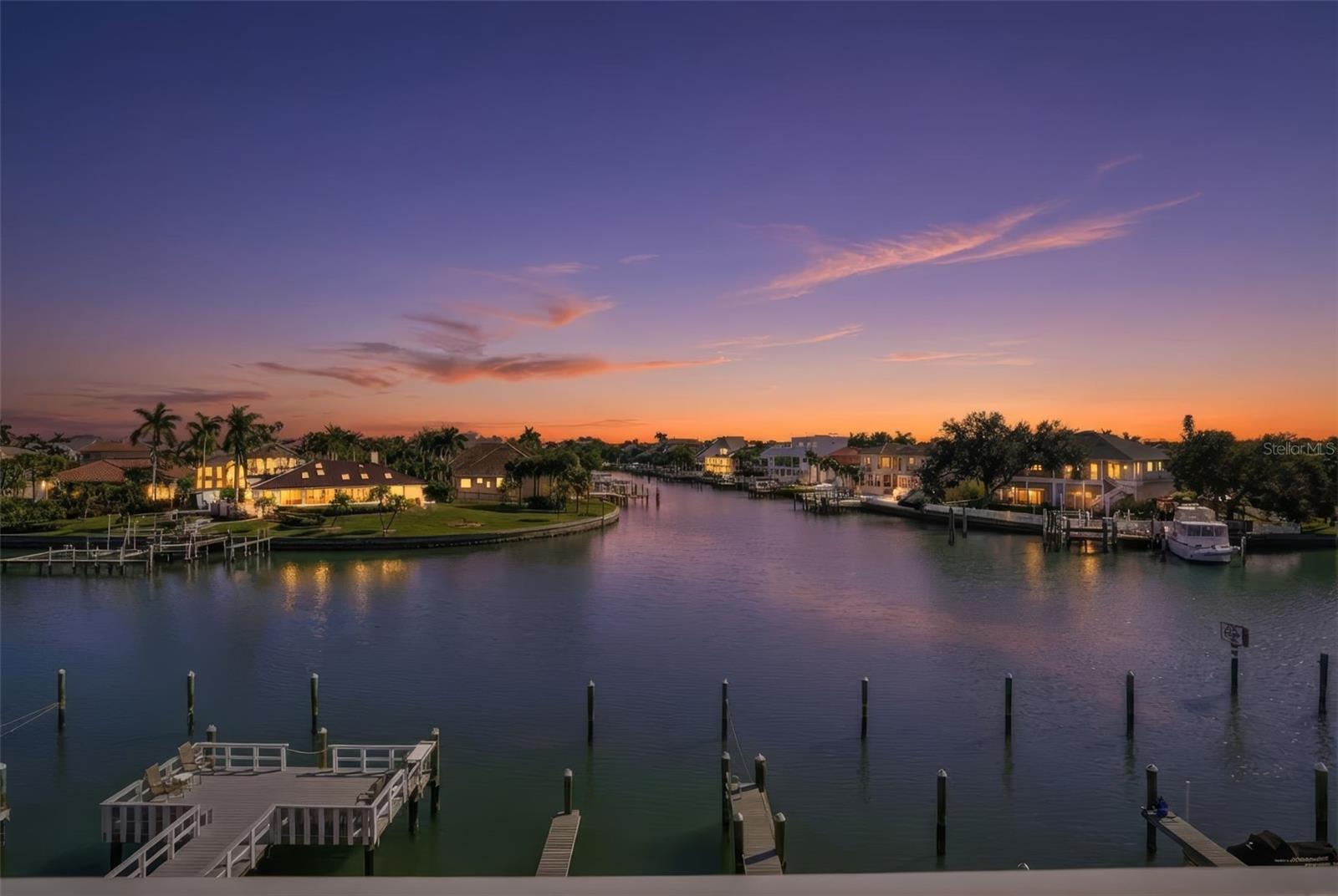 719 PINELLAS BAYWAY S #305