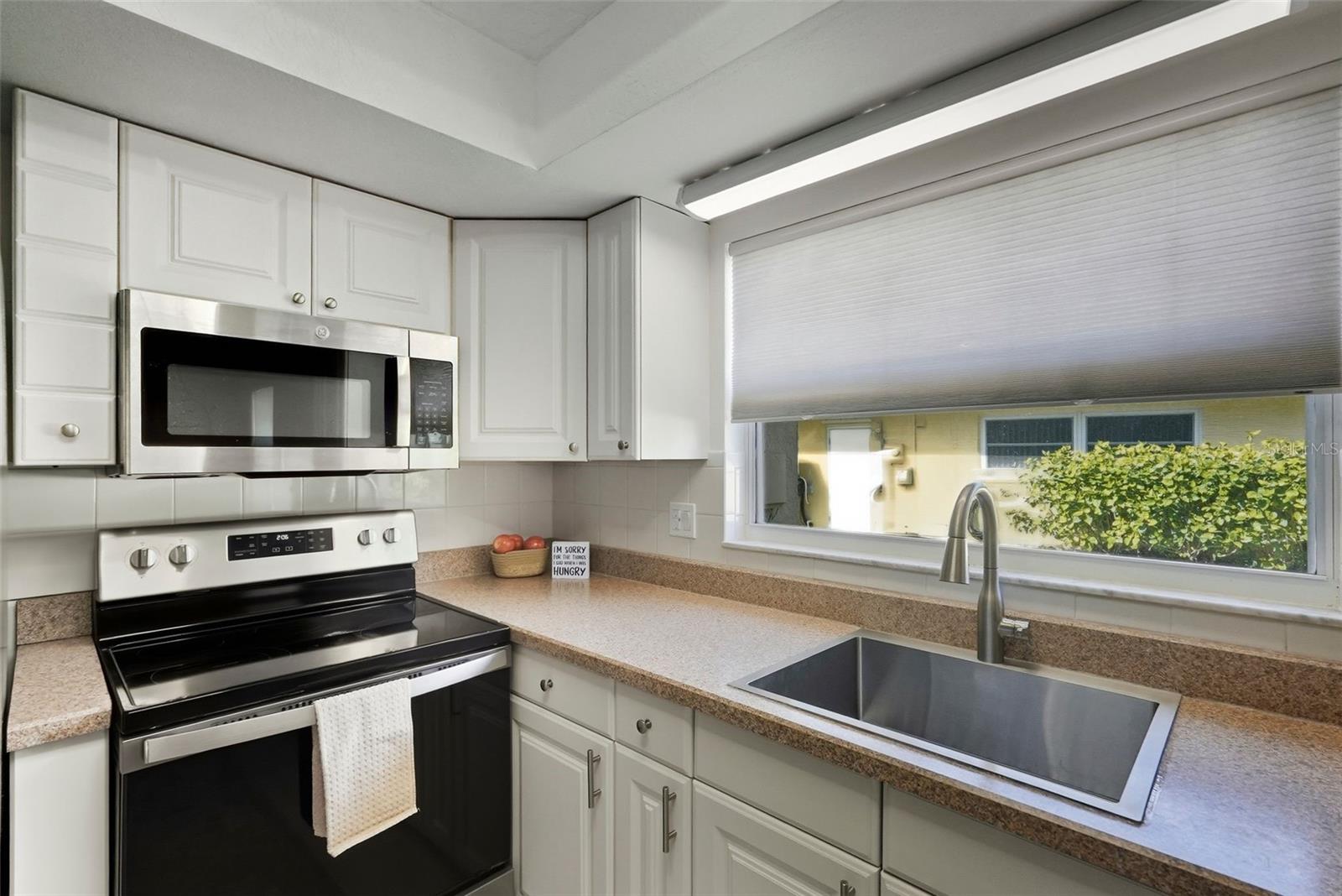500 SANIBEL CT