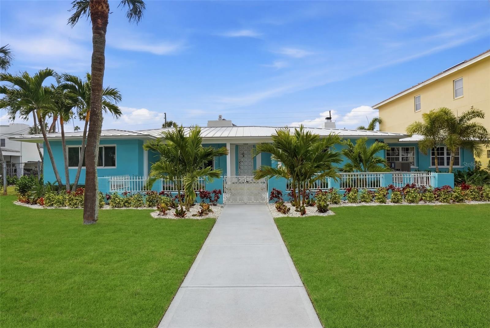 2906 PASS A GRILLE WAY