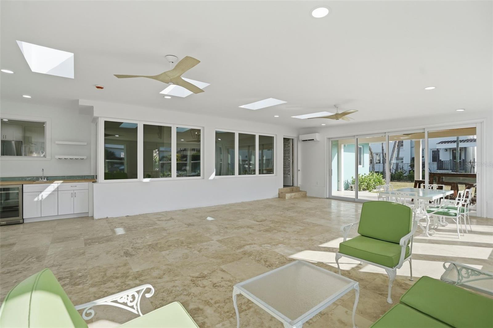 2906 PASS A GRILLE WAY