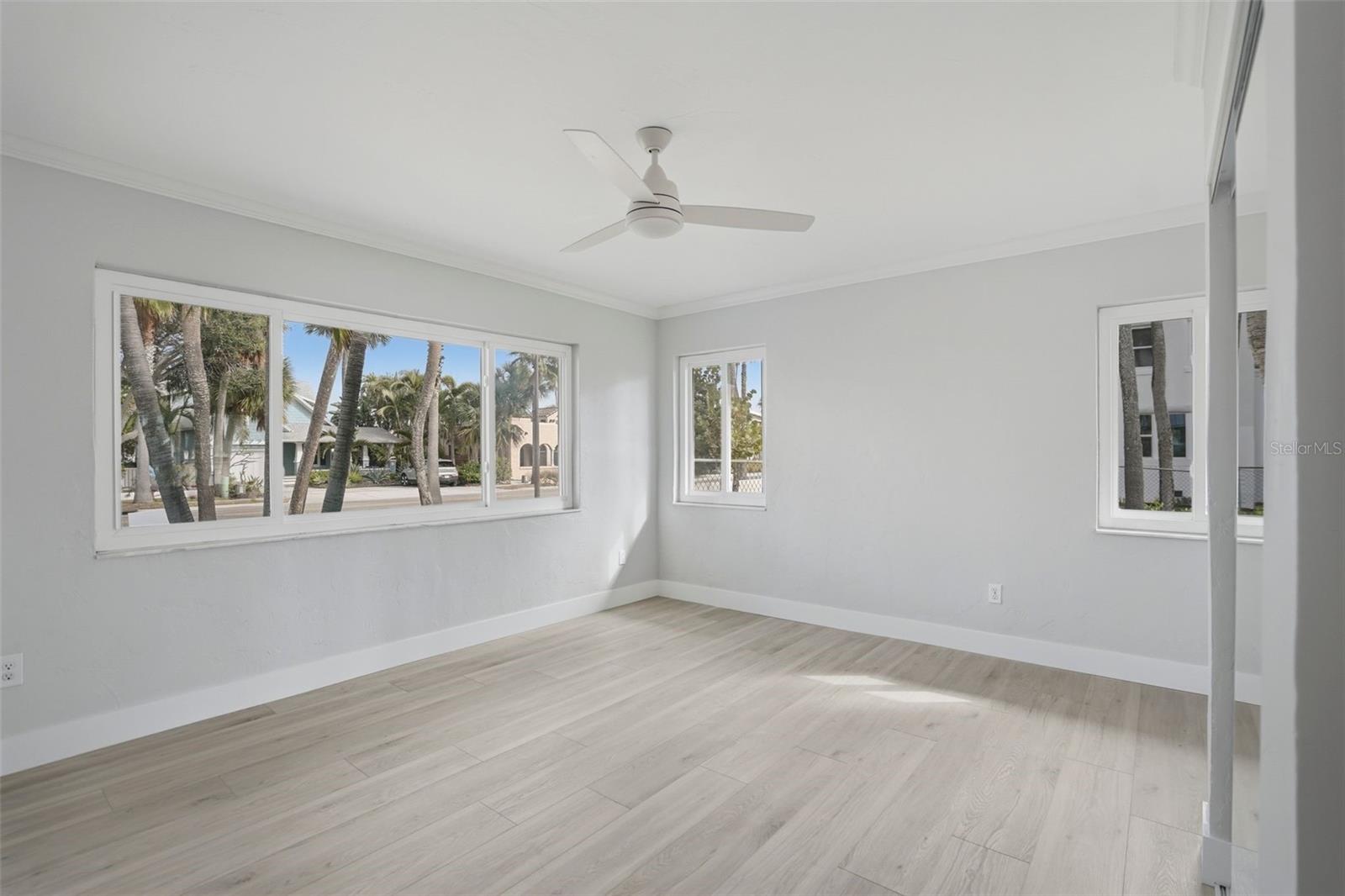 2906 PASS A GRILLE WAY