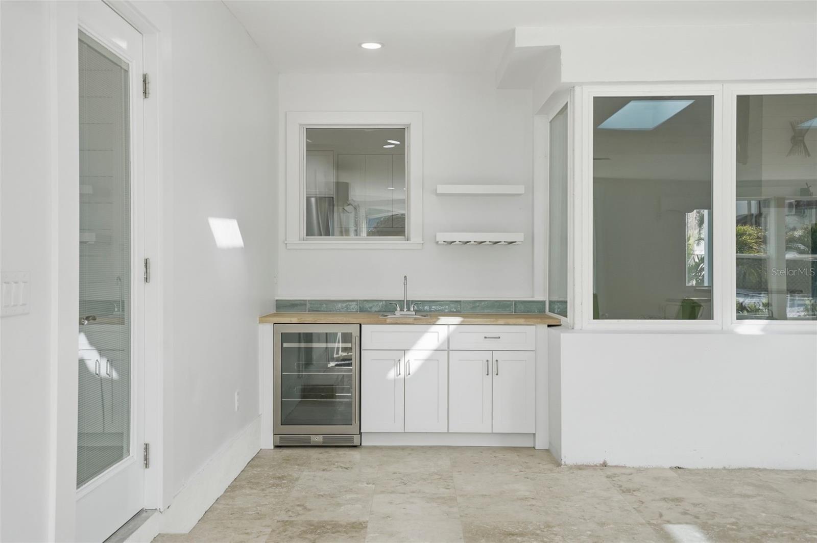 2906 PASS A GRILLE WAY