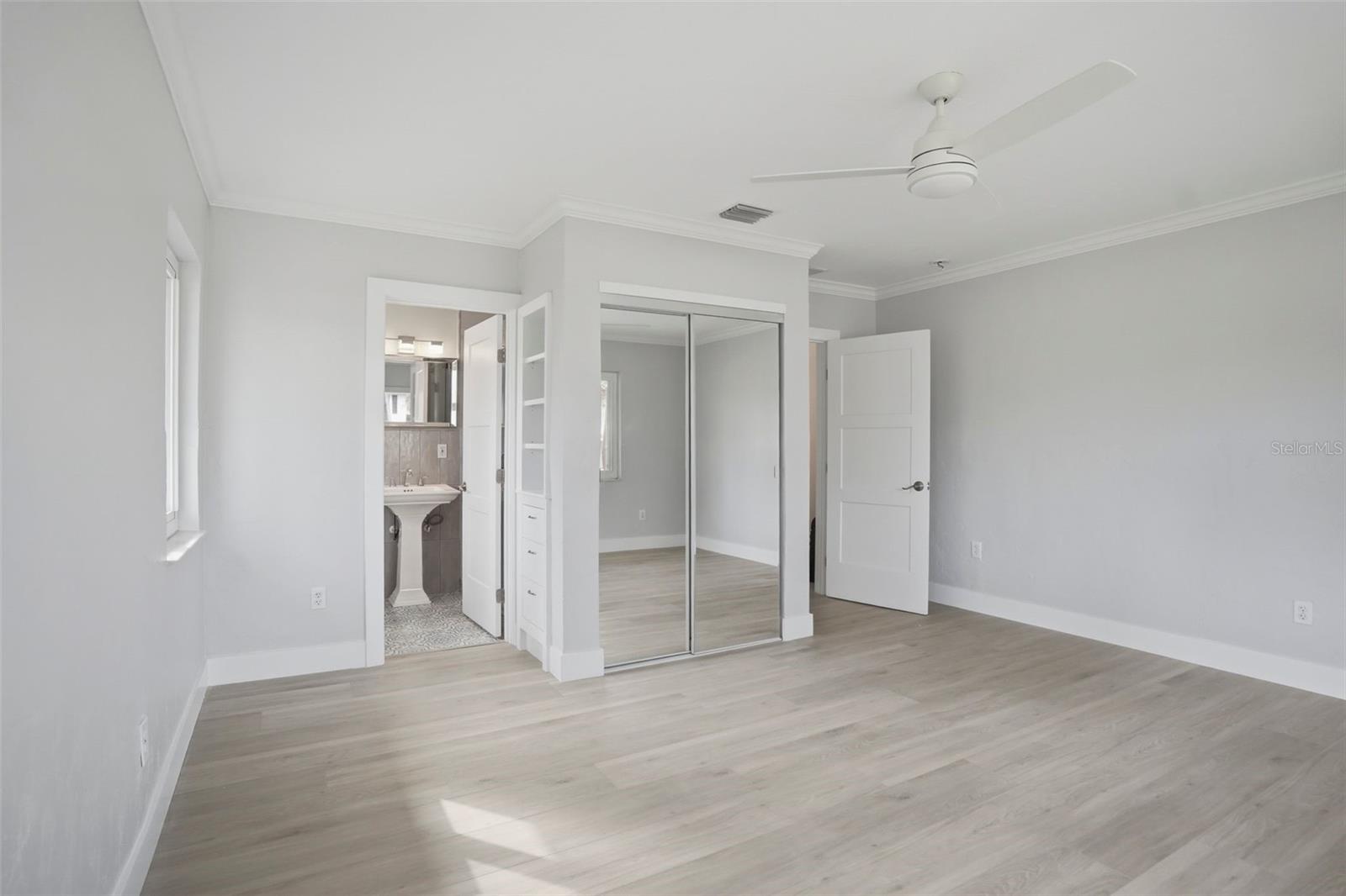 2906 PASS A GRILLE WAY