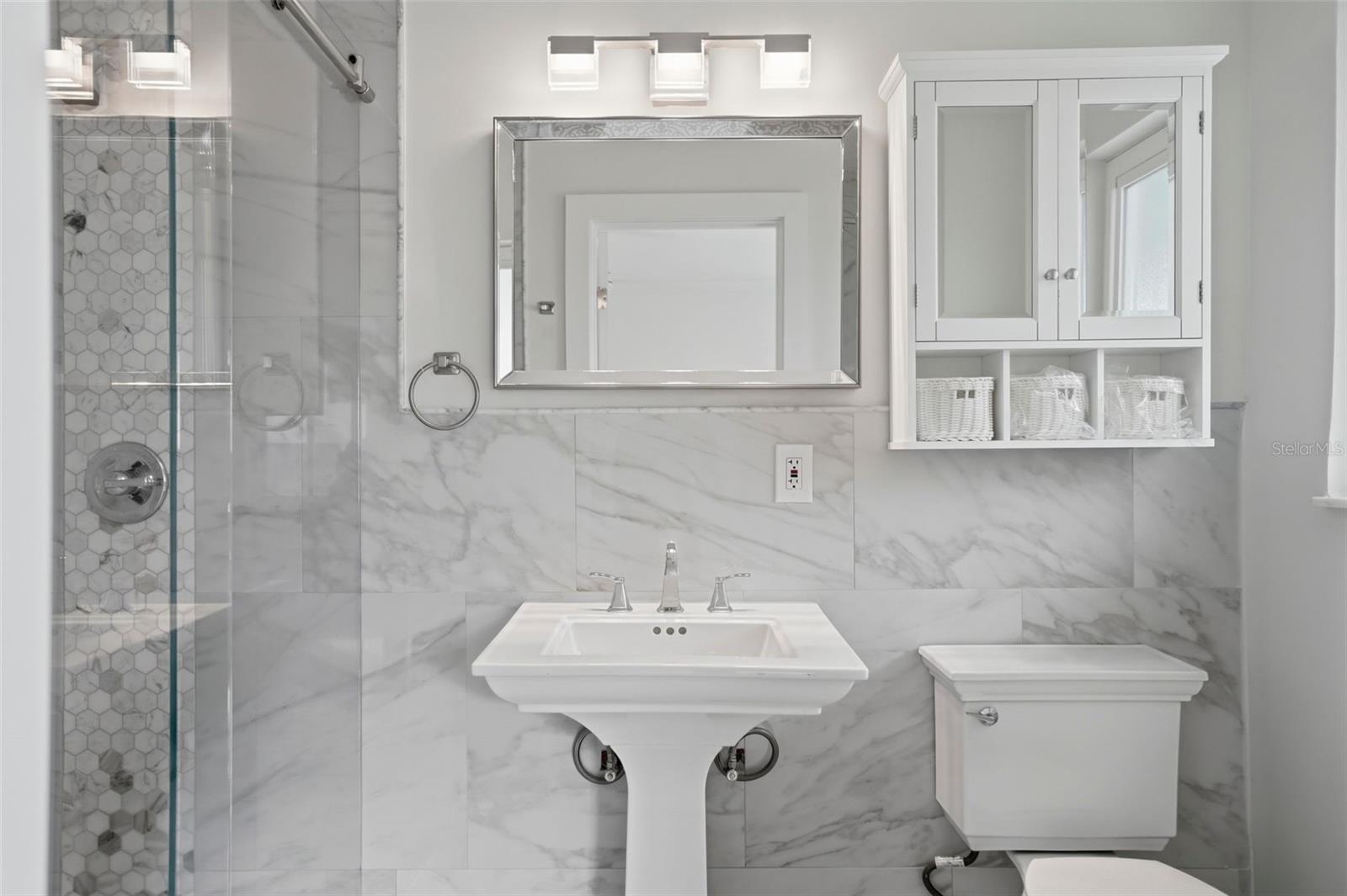 2906 PASS A GRILLE WAY