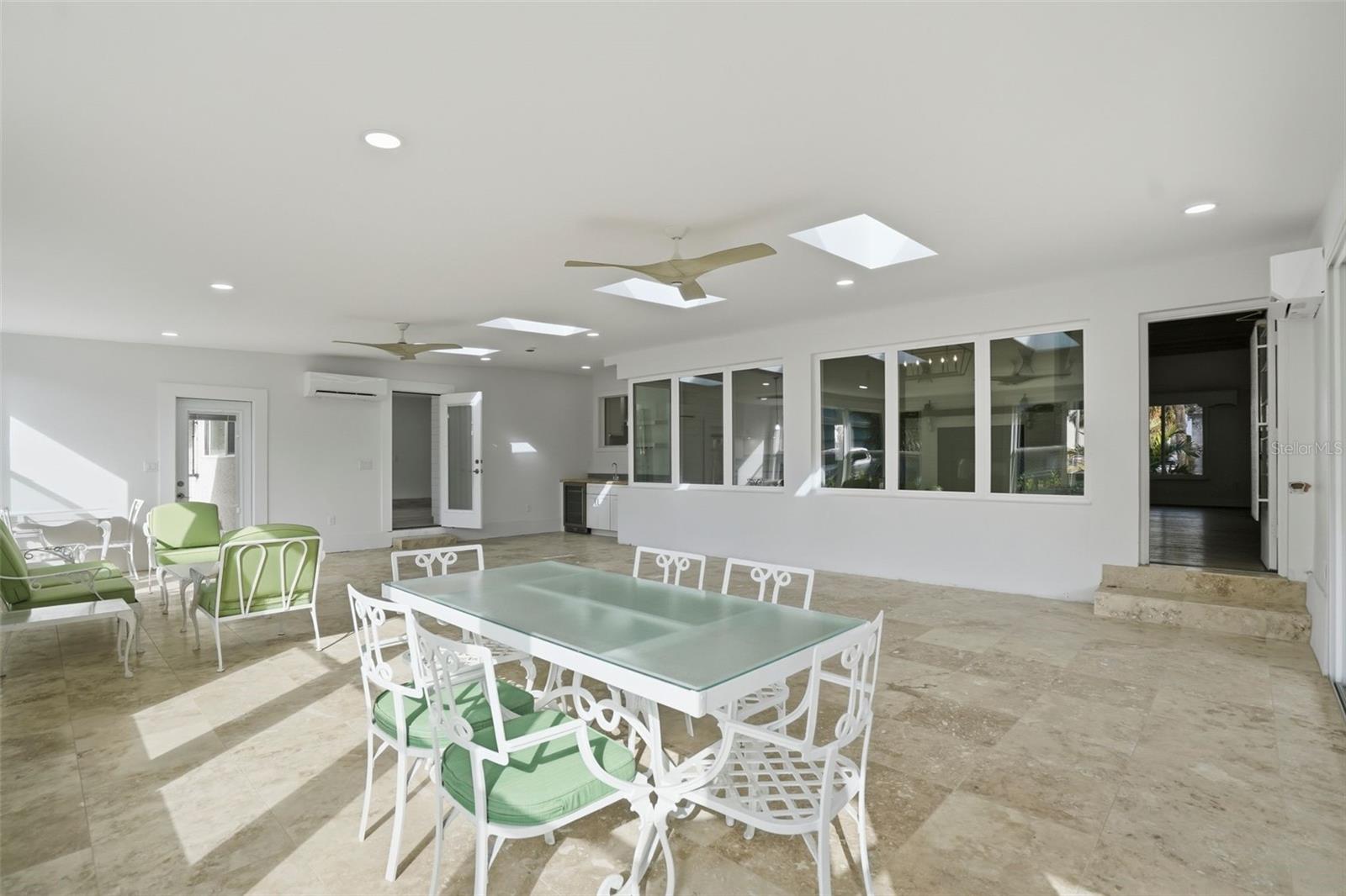 2906 PASS A GRILLE WAY