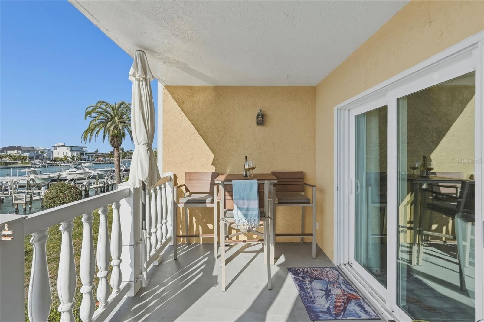 544 PINELLAS BAYWAY S #TH13