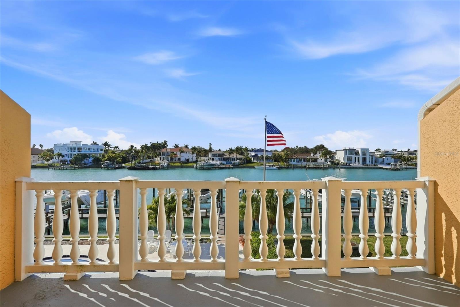 544 PINELLAS BAYWAY S #TH13