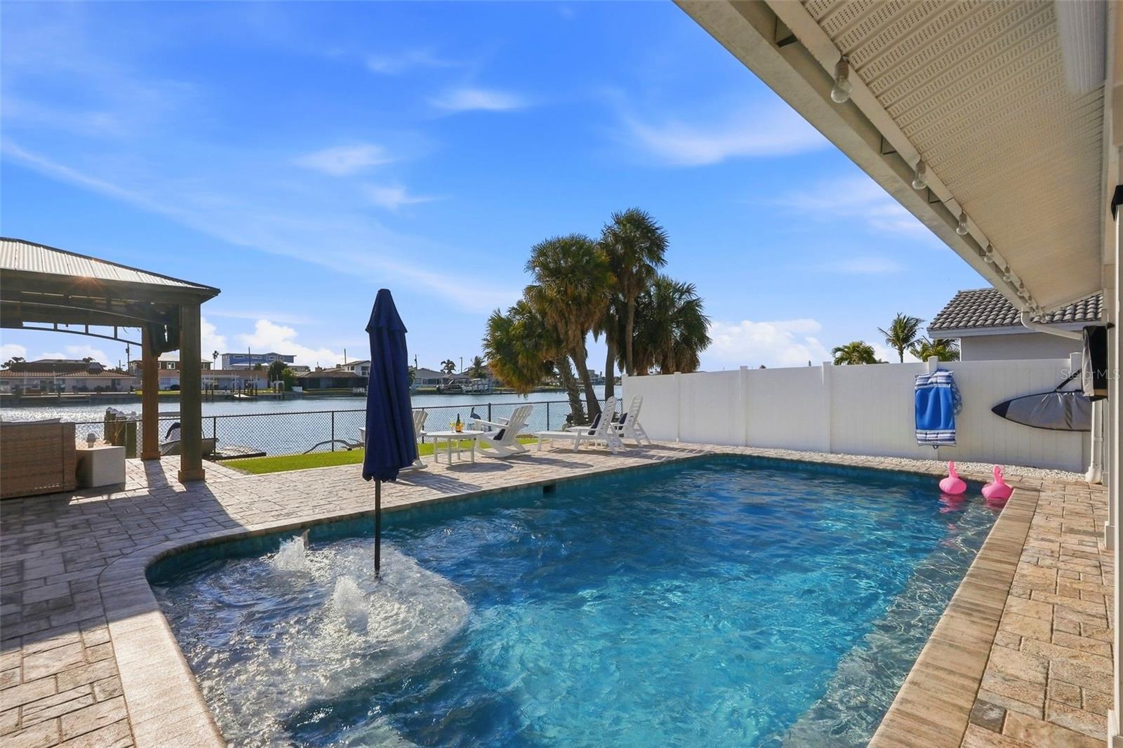 6420 3RD PALM PT