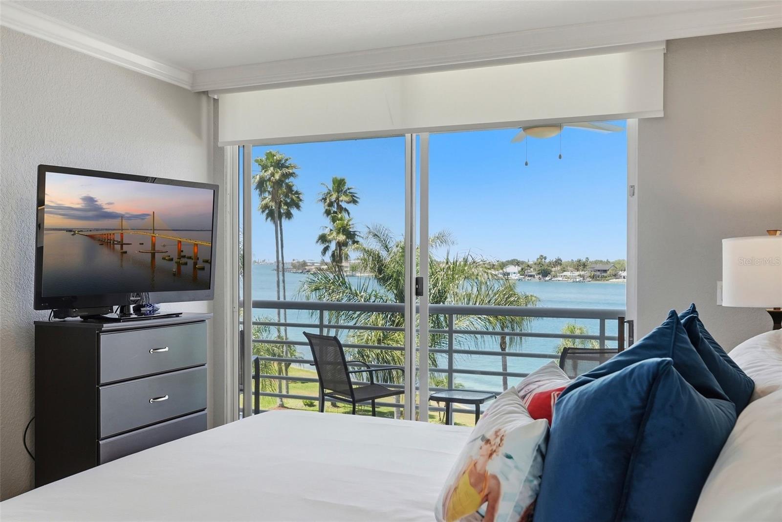 5801 BAHIA DEL MAR CIR #410