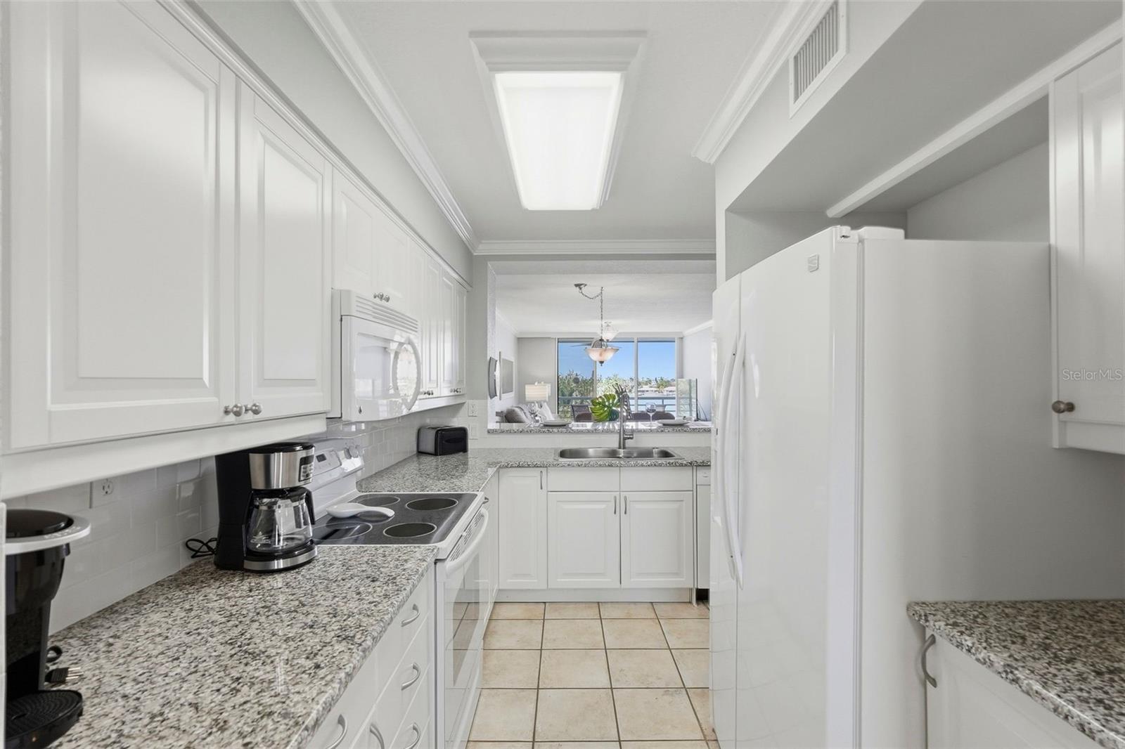 5801 BAHIA DEL MAR CIR #410