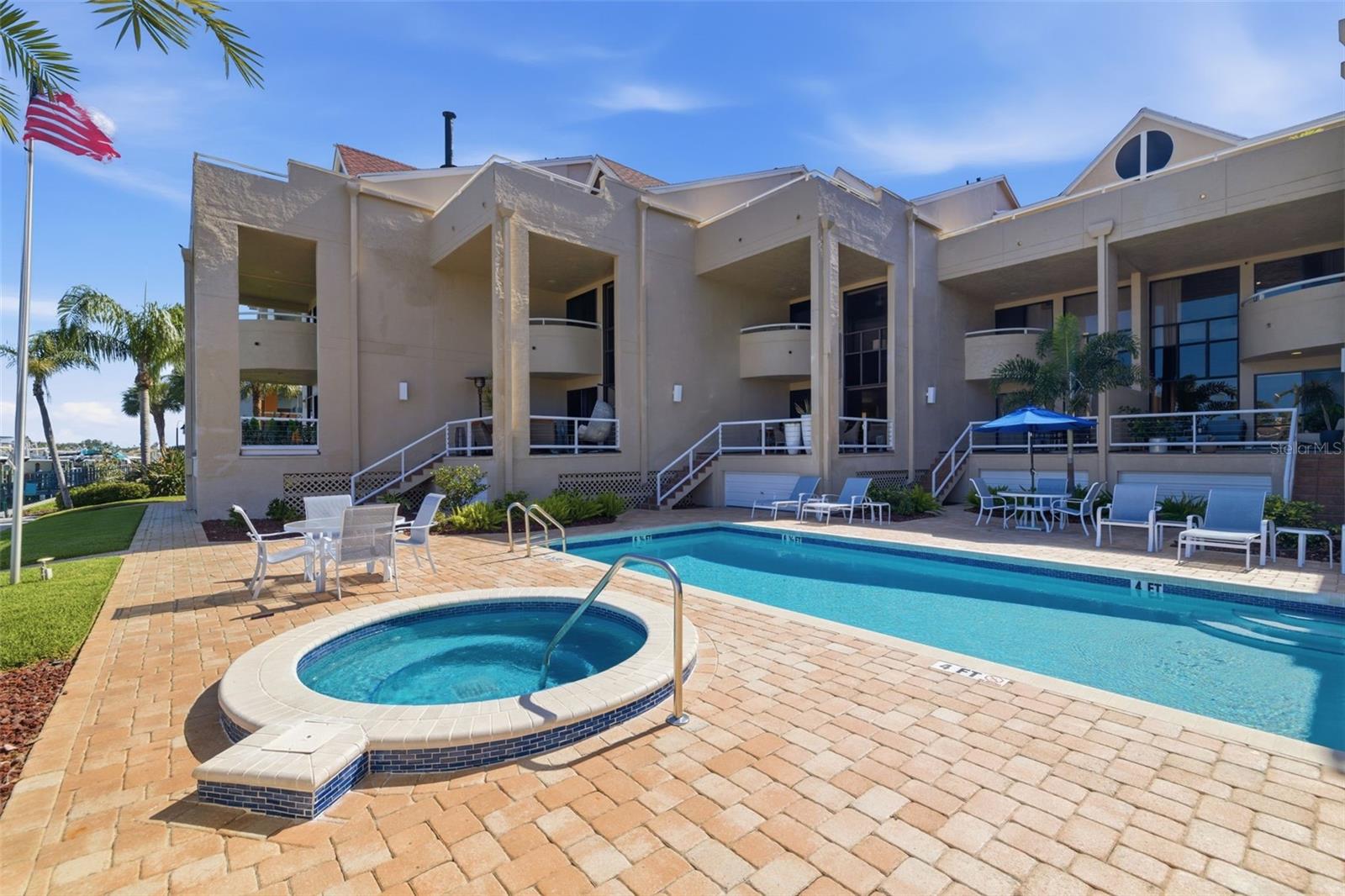 722 PINELLAS BAYWAY S #104