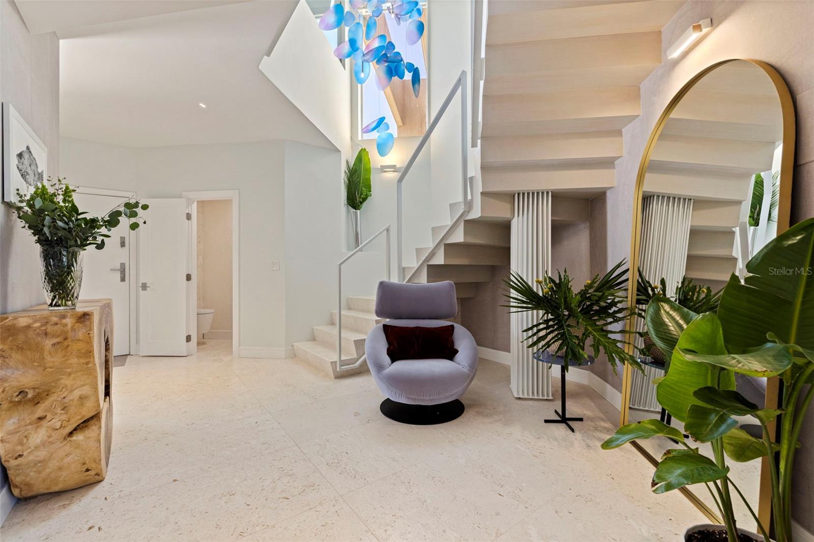 722 PINELLAS BAYWAY S #104