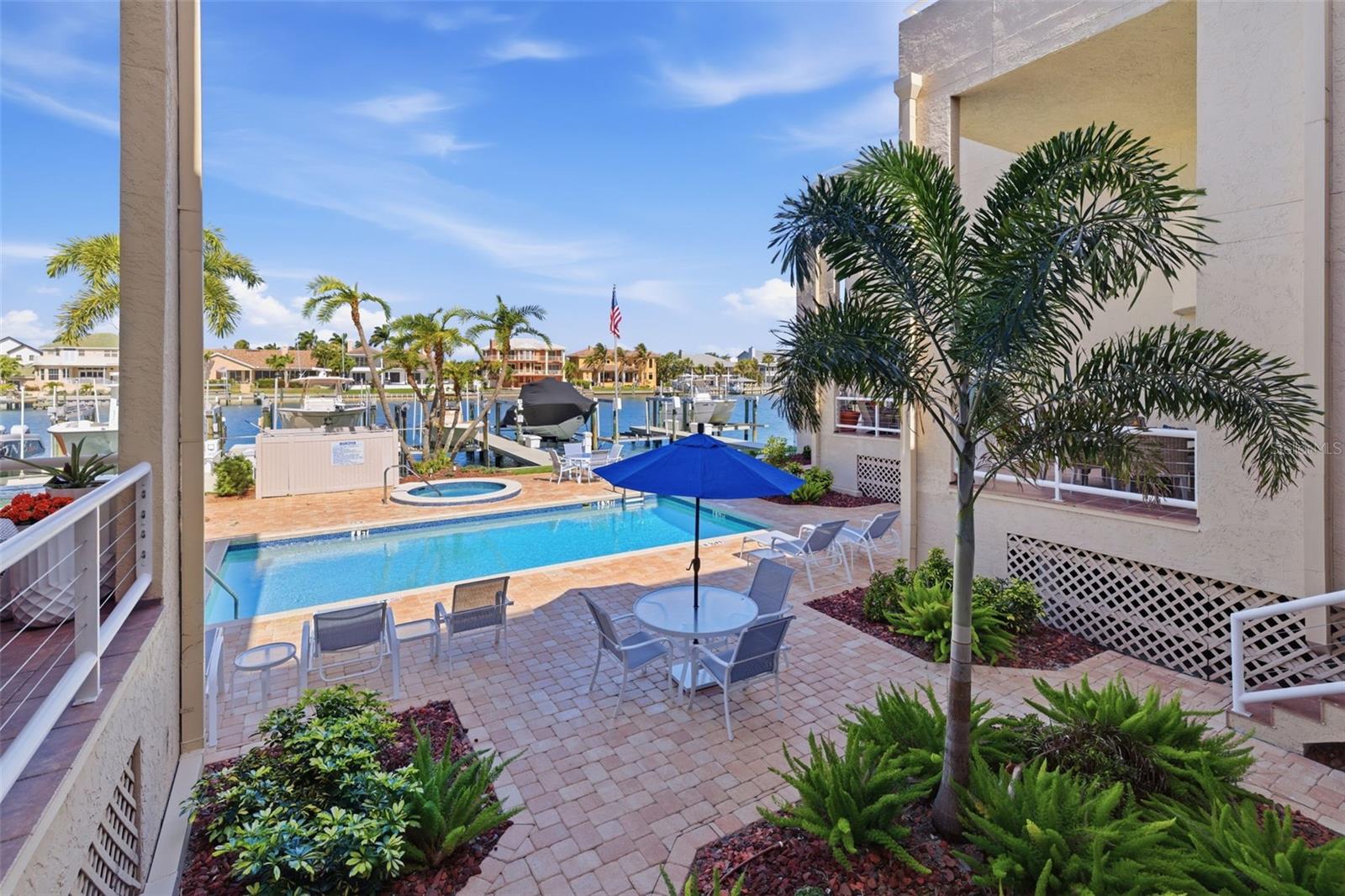 722 PINELLAS BAYWAY S #104