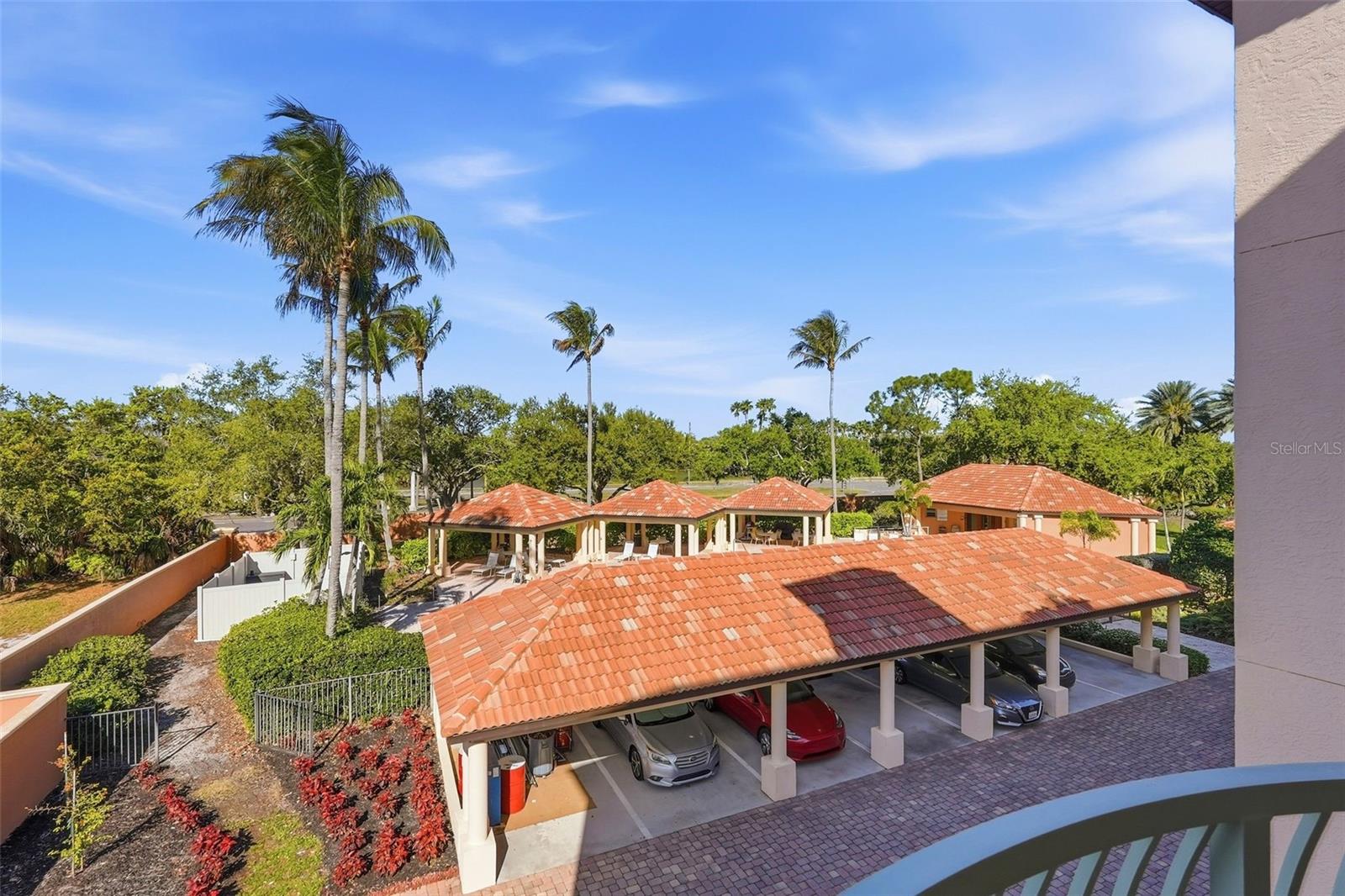 1695 PINELLAS BAYWAY S #E4
