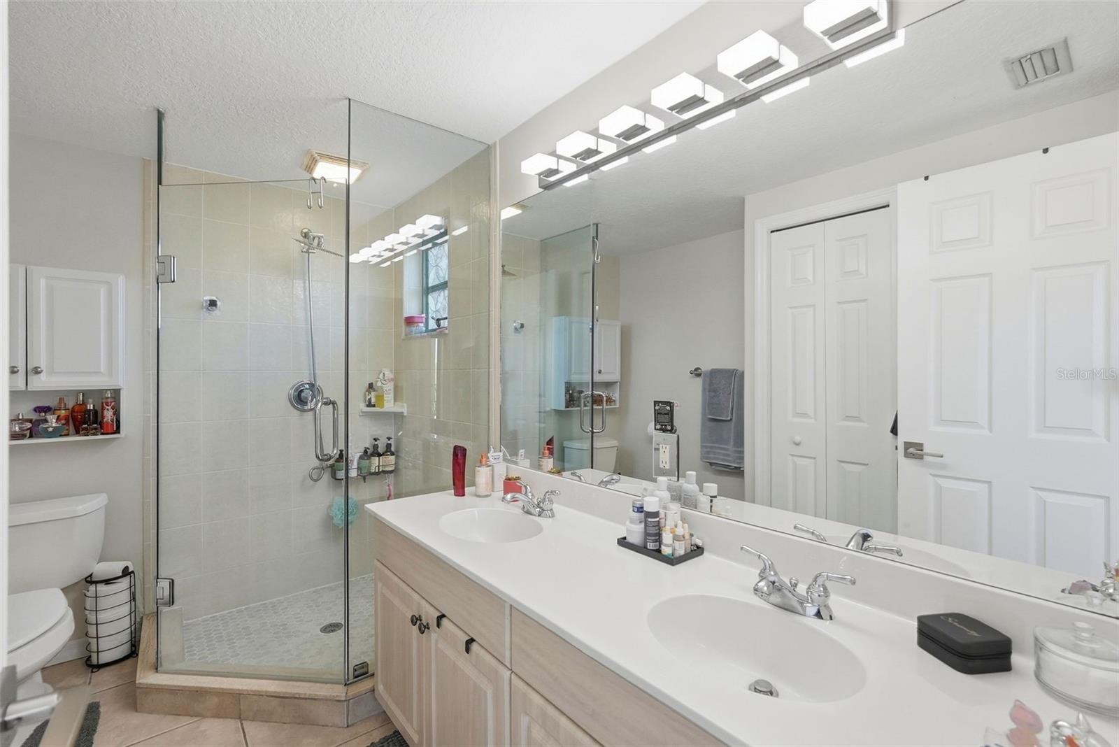 1695 PINELLAS BAYWAY S #E4