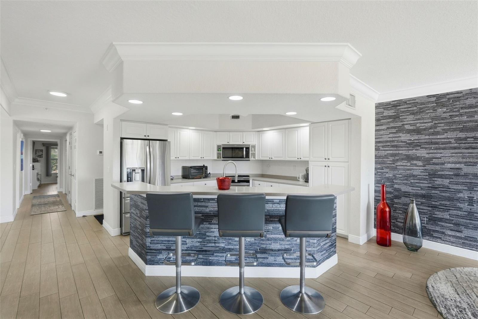 1695 PINELLAS BAYWAY S #E4