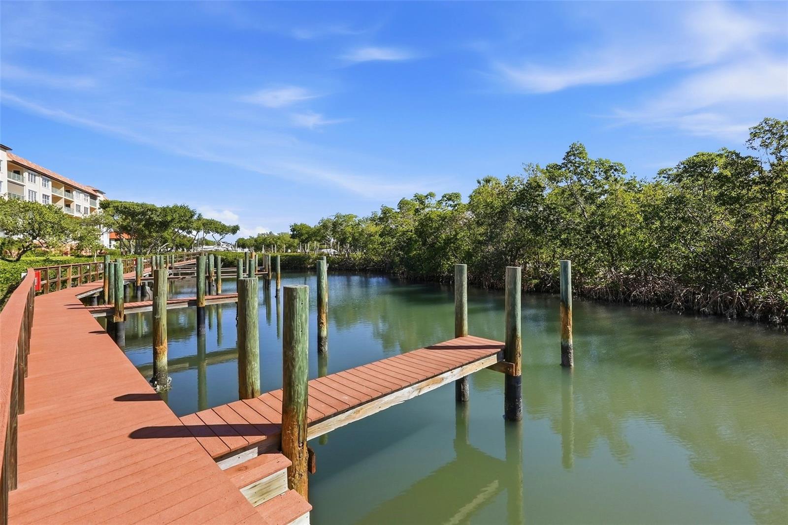 1695 PINELLAS BAYWAY S #E4