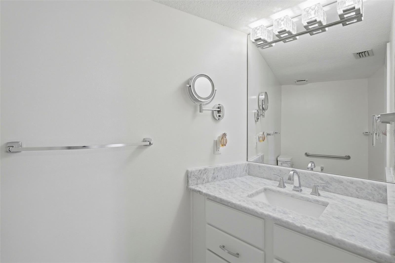 1100 PINELLAS BAYWAY S #G2