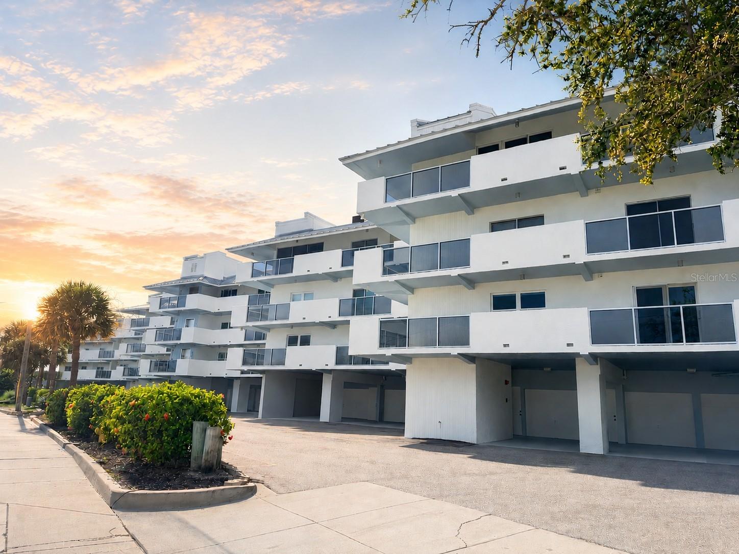 1100 PINELLAS BAYWAY S #G2