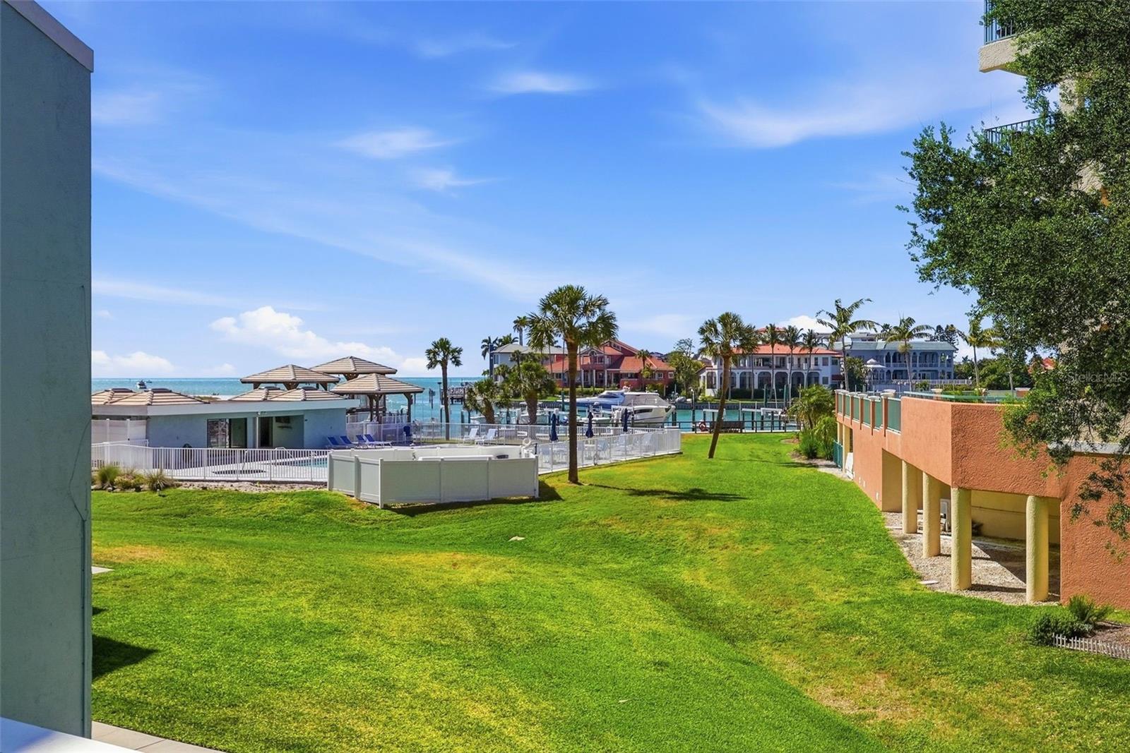 1100 PINELLAS BAYWAY S #G2