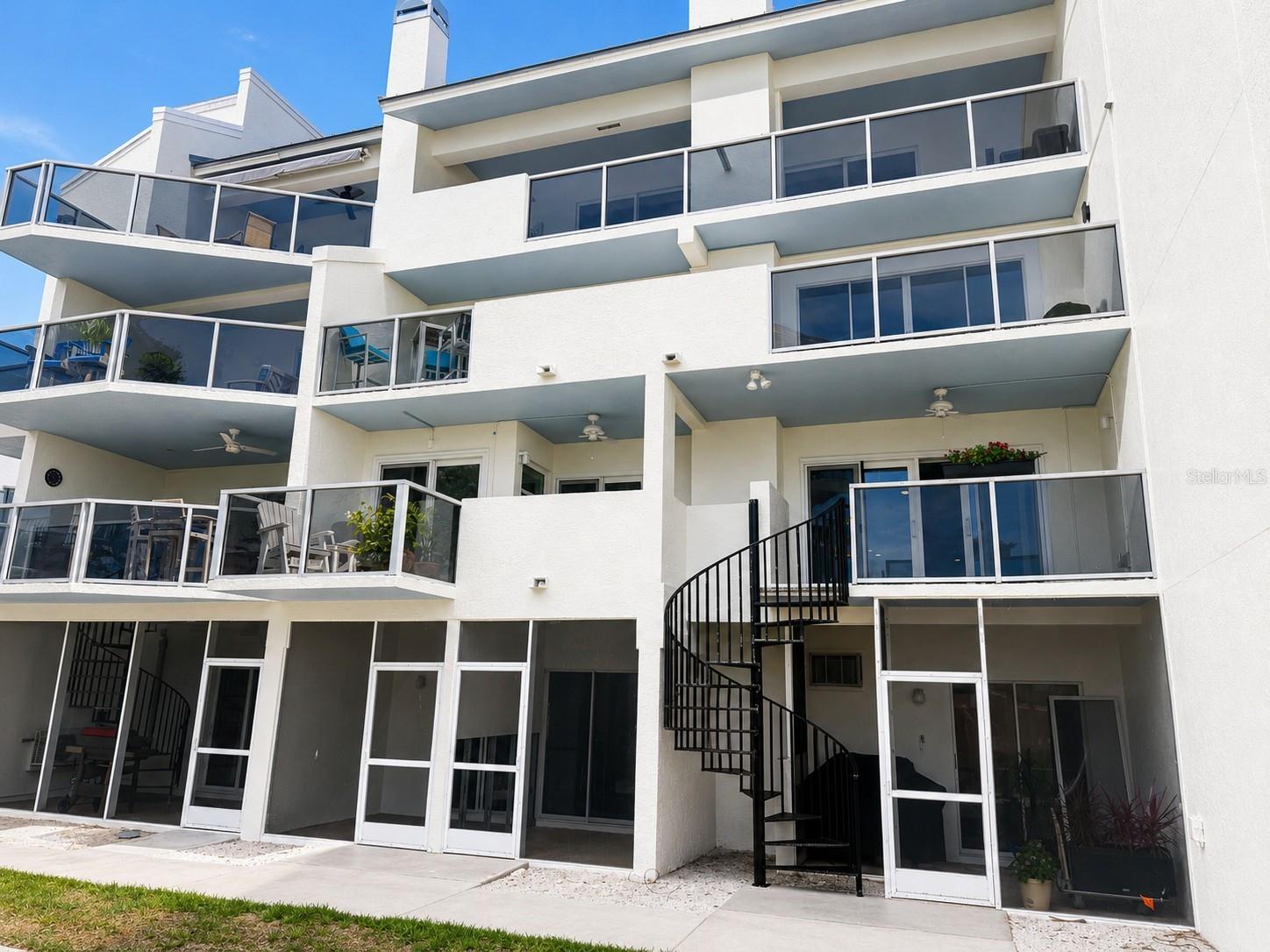 1100 PINELLAS BAYWAY S #G2