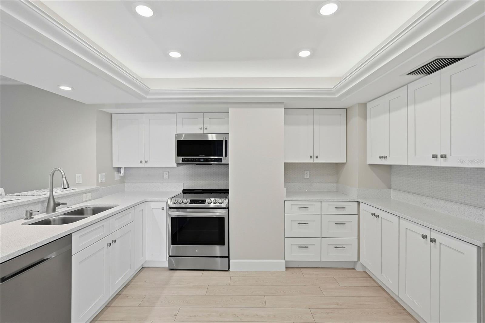 1100 PINELLAS BAYWAY S #G2