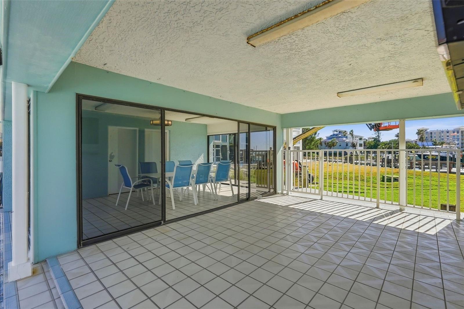 1100 PINELLAS BAYWAY S #G2
