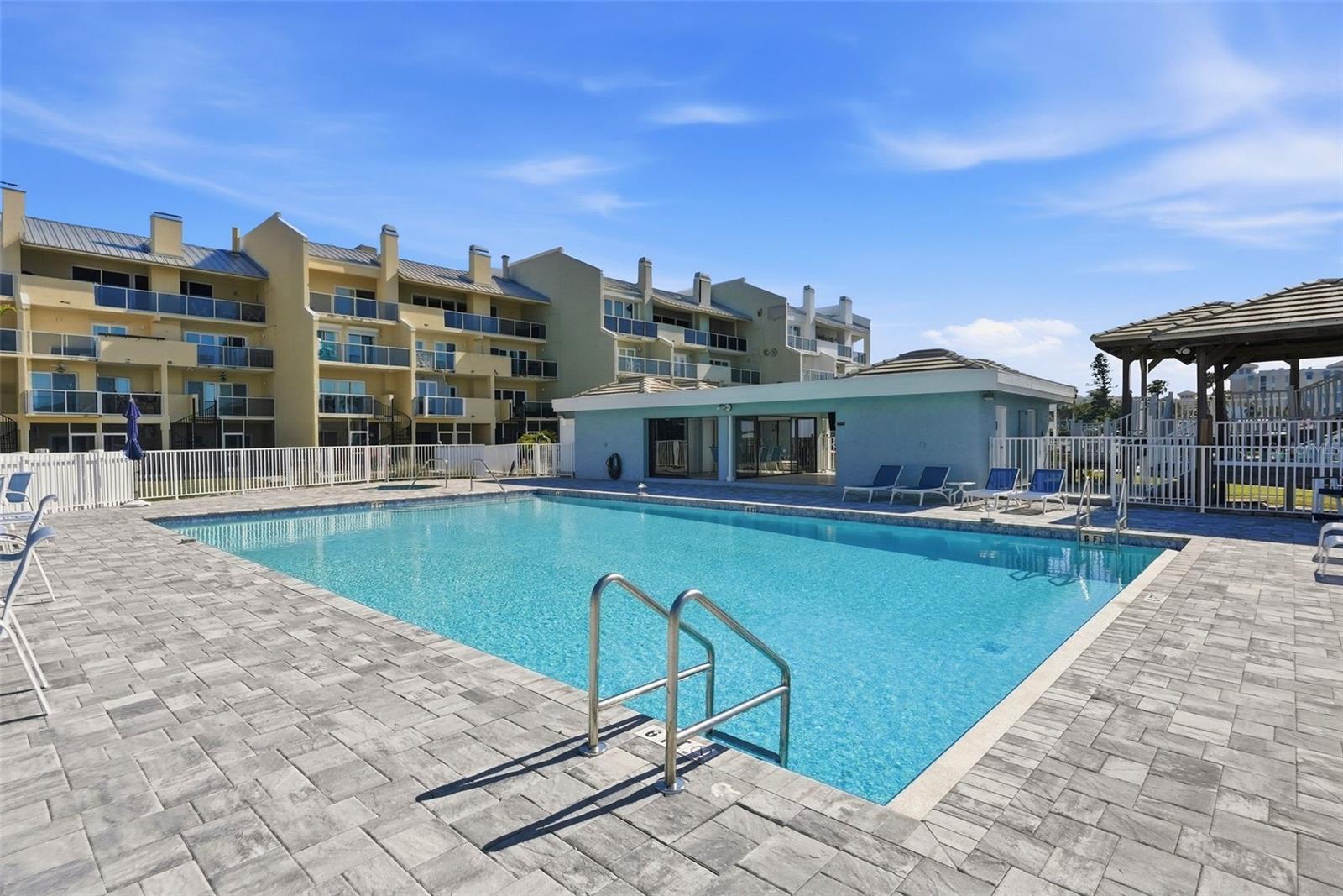 1100 PINELLAS BAYWAY S #G2