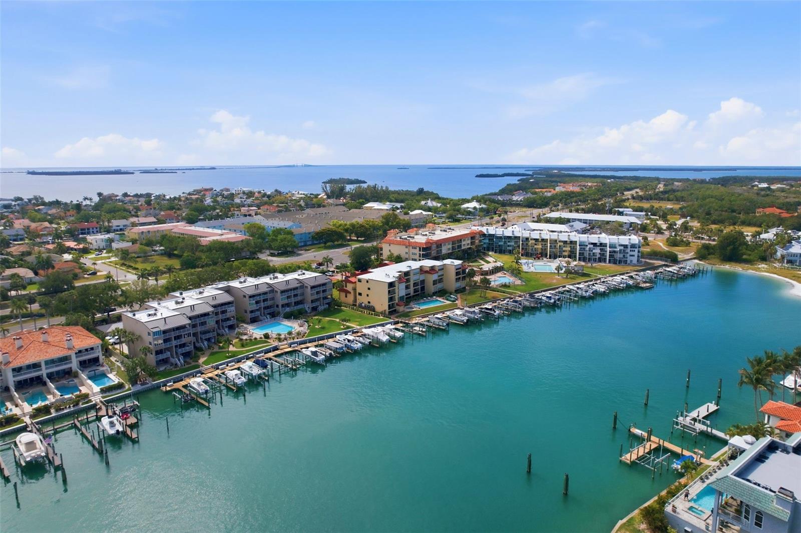 1060 PINELLAS BAYWAY S #204