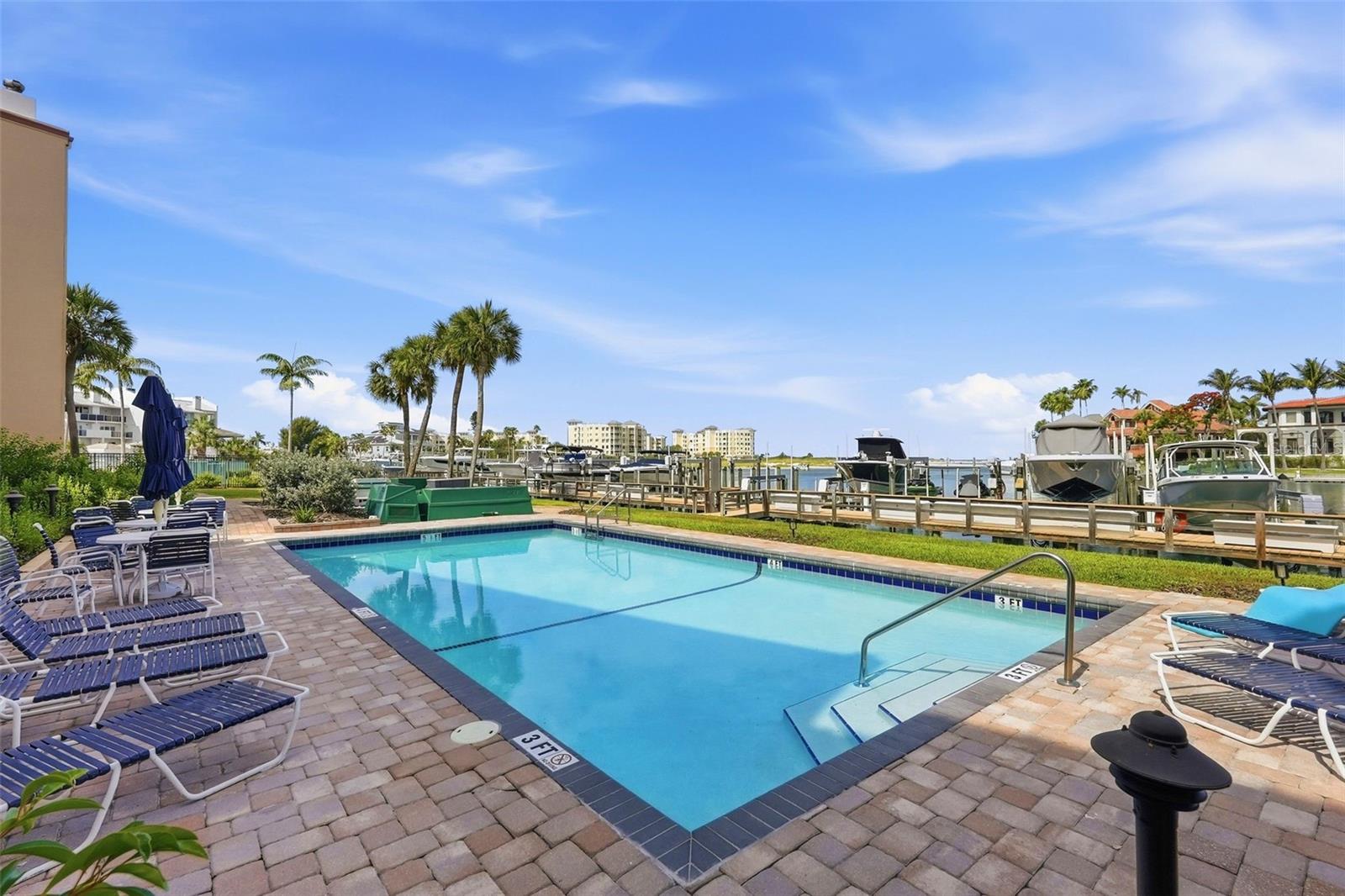 1060 PINELLAS BAYWAY S #204