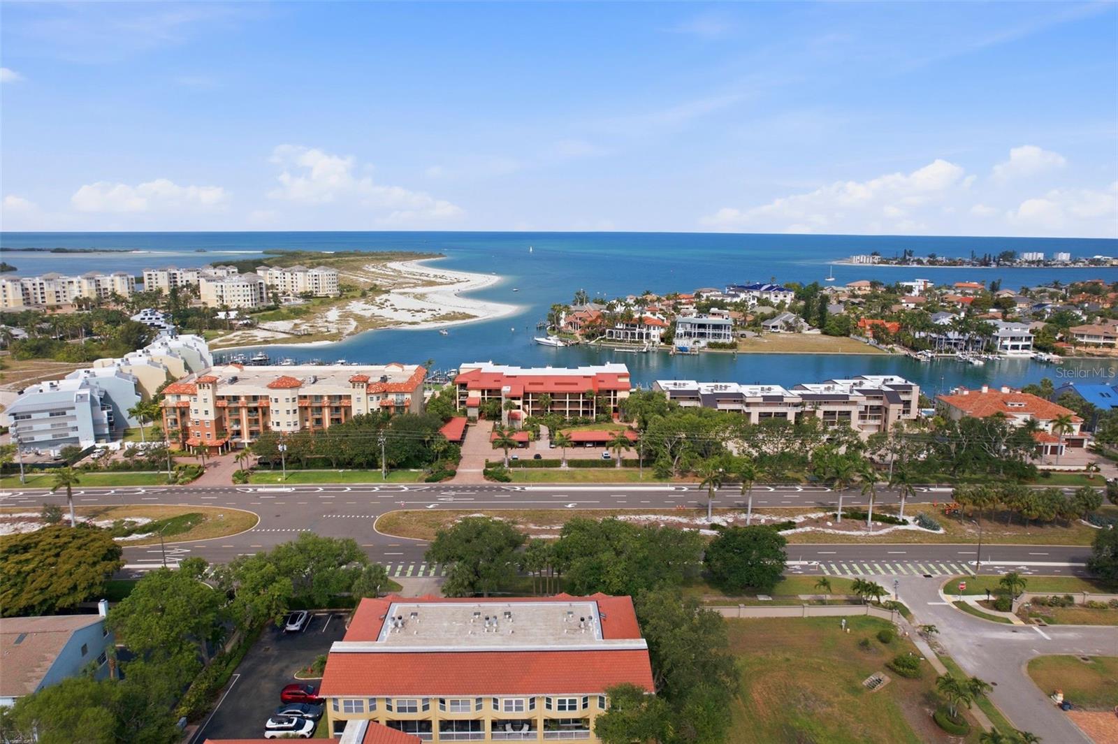 1060 PINELLAS BAYWAY S #204