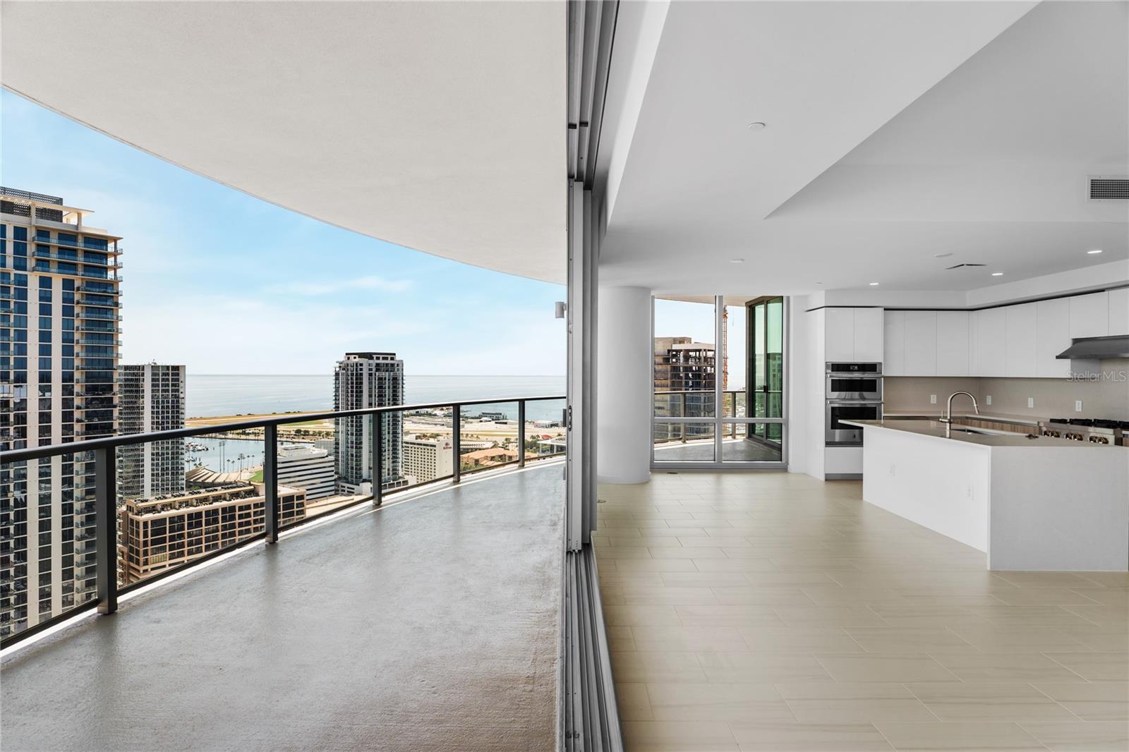 400 CENTRAL AVE #3107