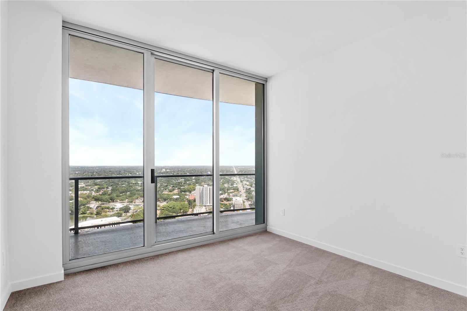 400 CENTRAL AVE #3107