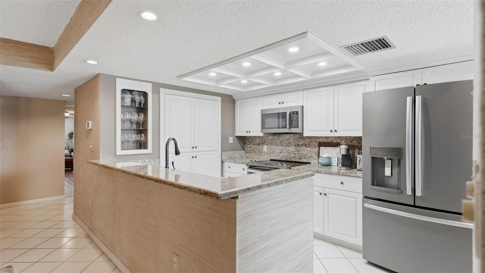 910 PINELLAS BAYWAY S #201