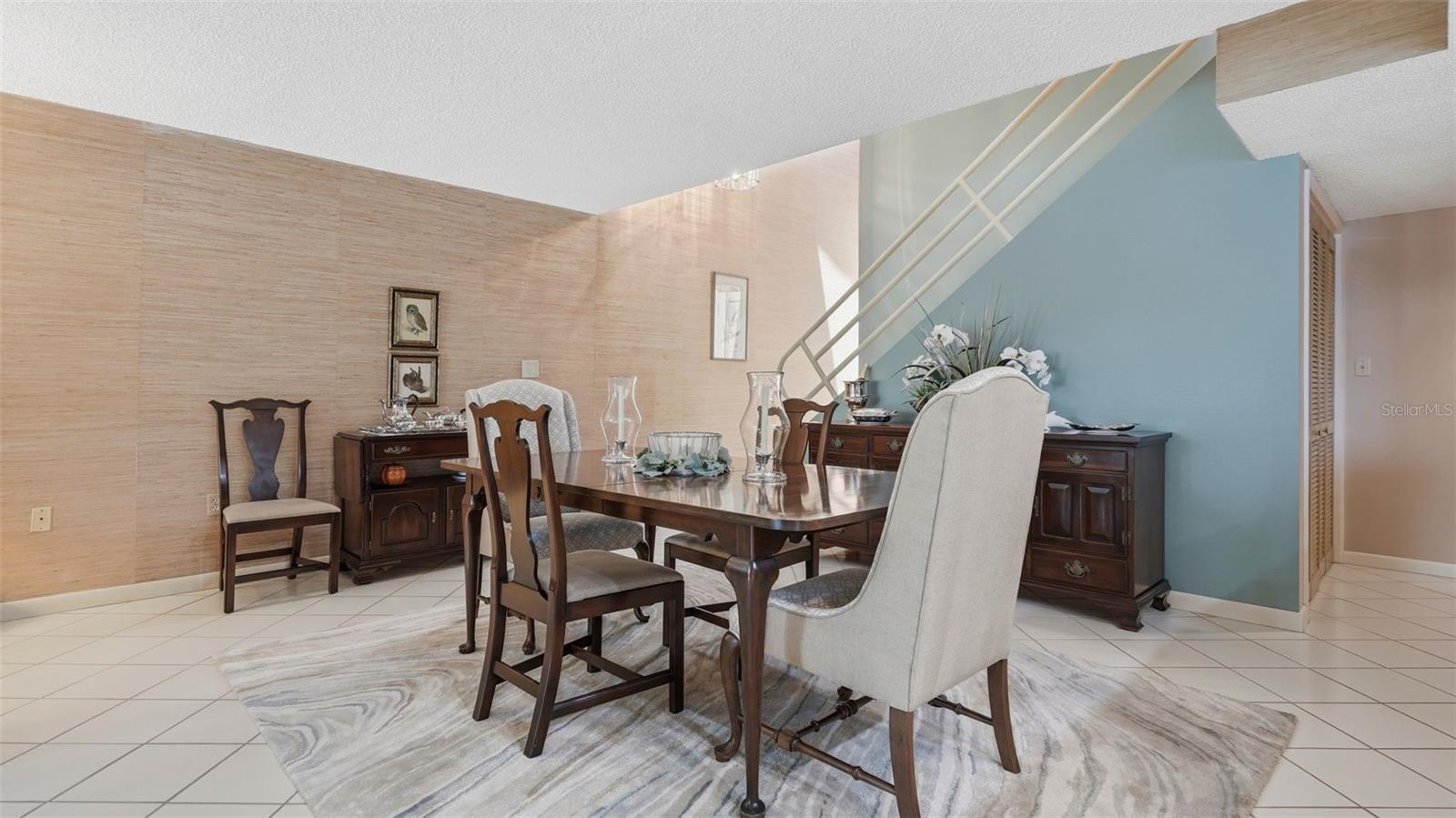 910 PINELLAS BAYWAY S #201