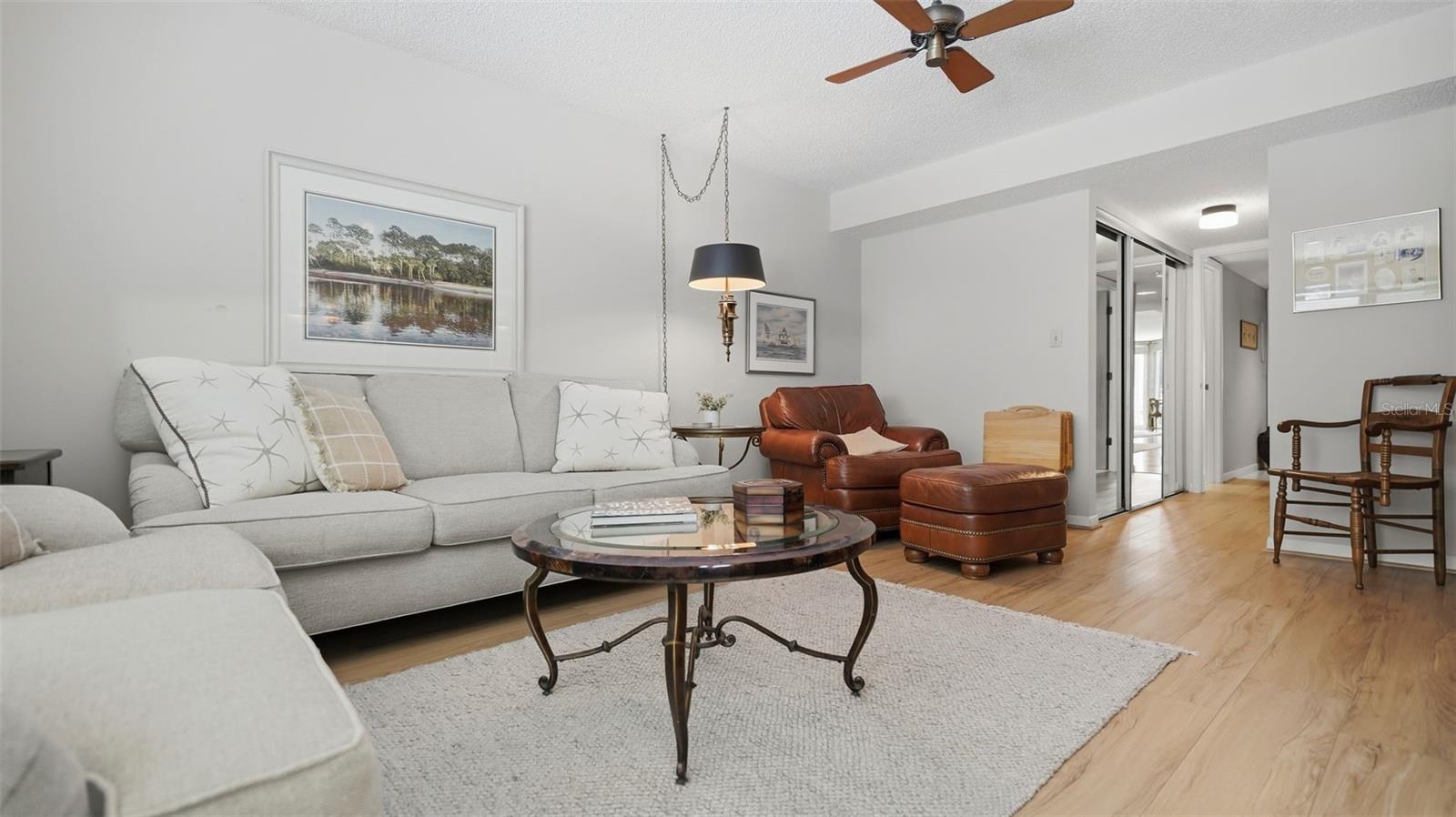 910 PINELLAS BAYWAY S #201