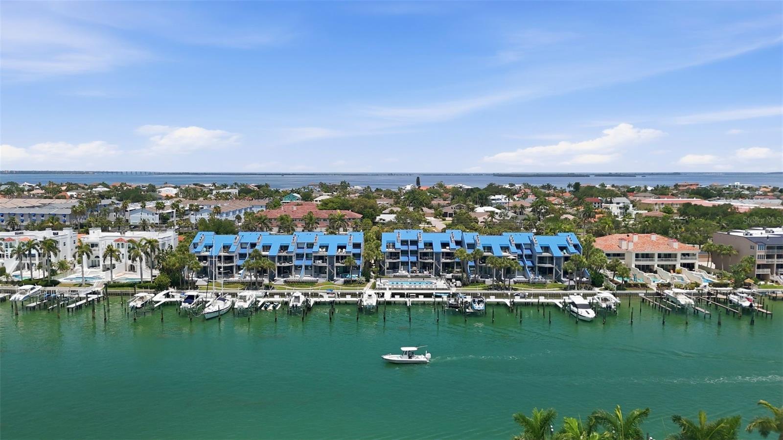 910 PINELLAS BAYWAY S #201