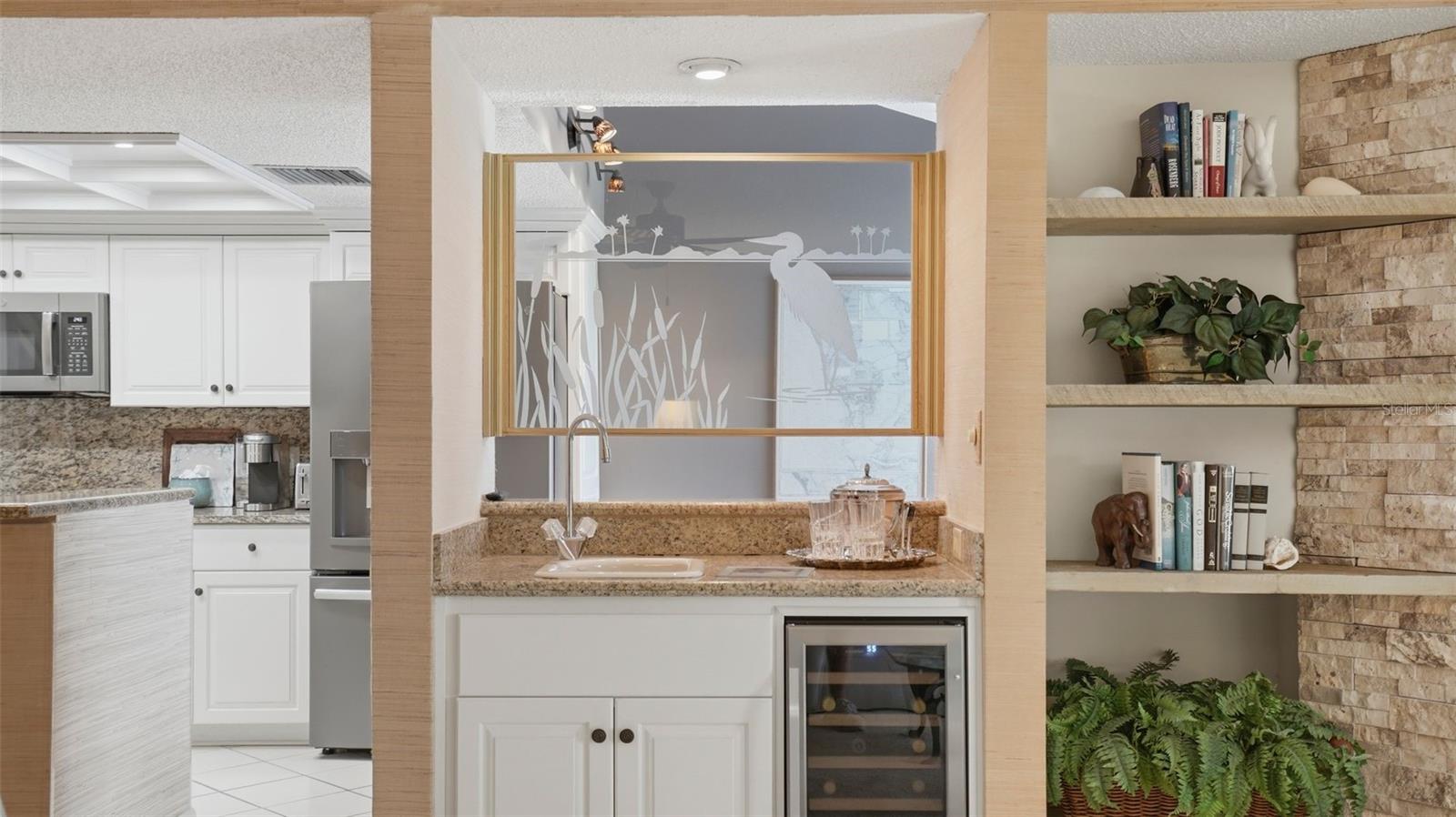 910 PINELLAS BAYWAY S #201