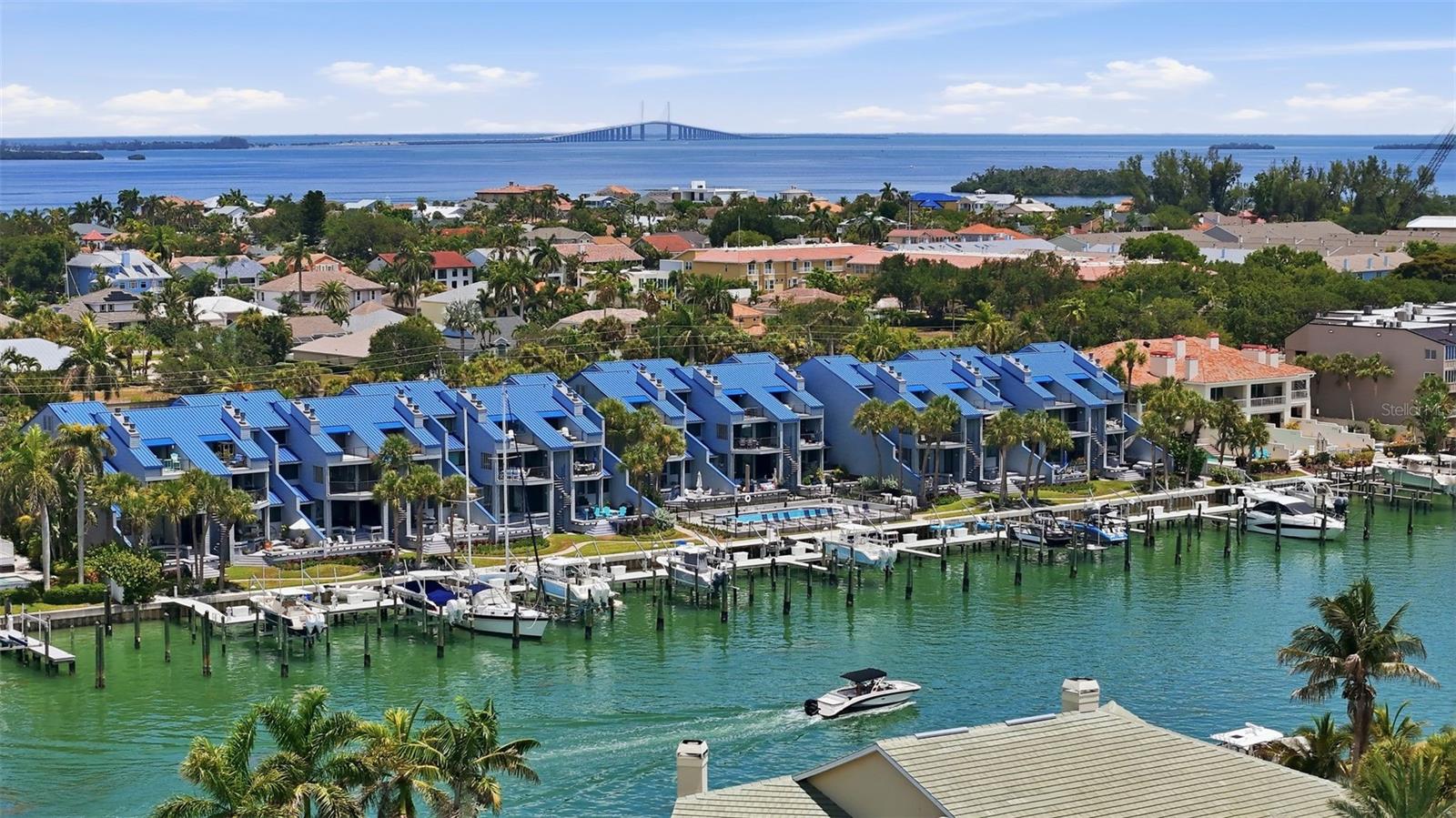 910 PINELLAS BAYWAY S #201