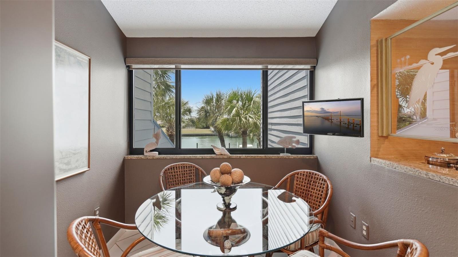 910 PINELLAS BAYWAY S #201