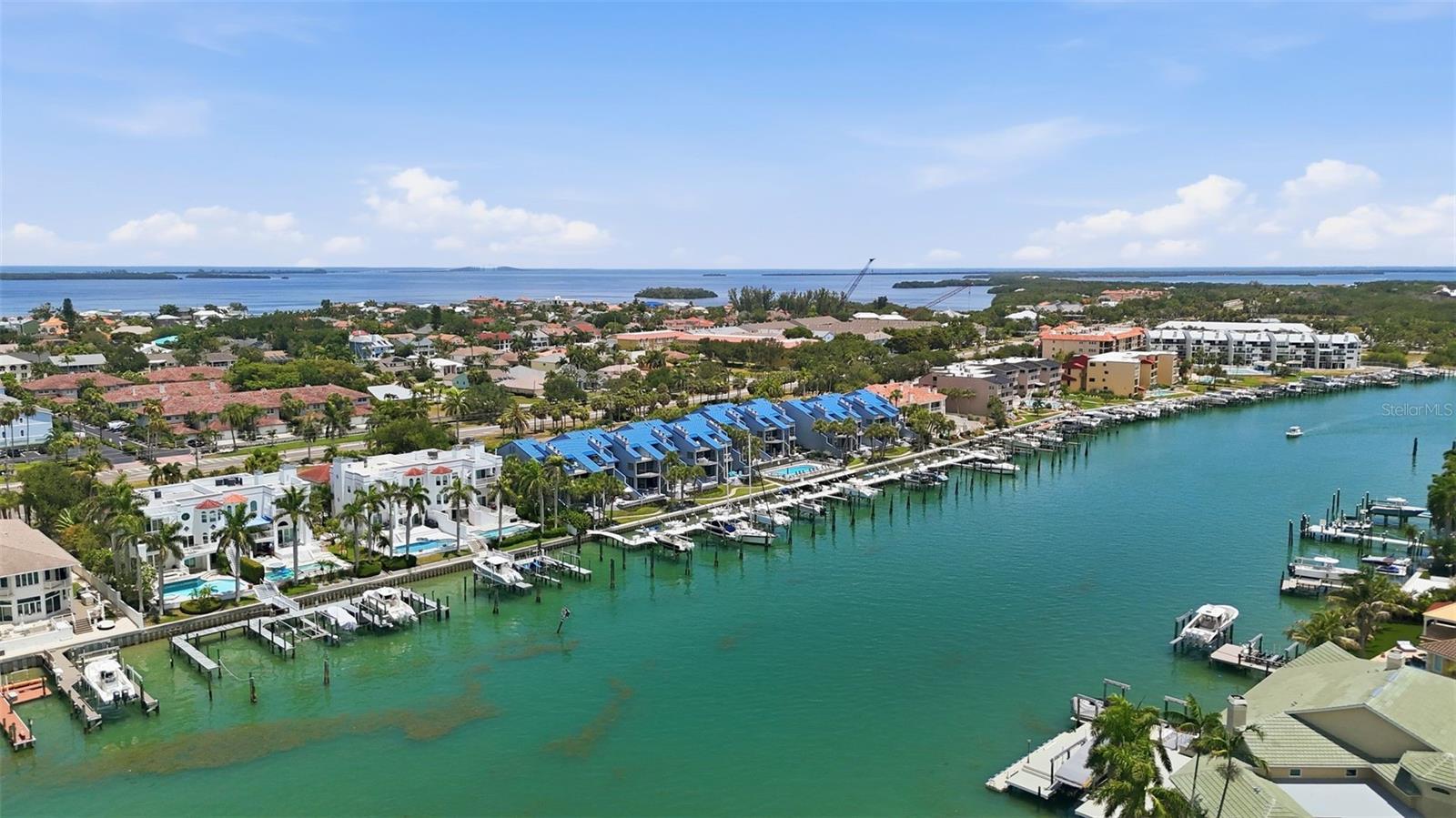 910 PINELLAS BAYWAY S #201