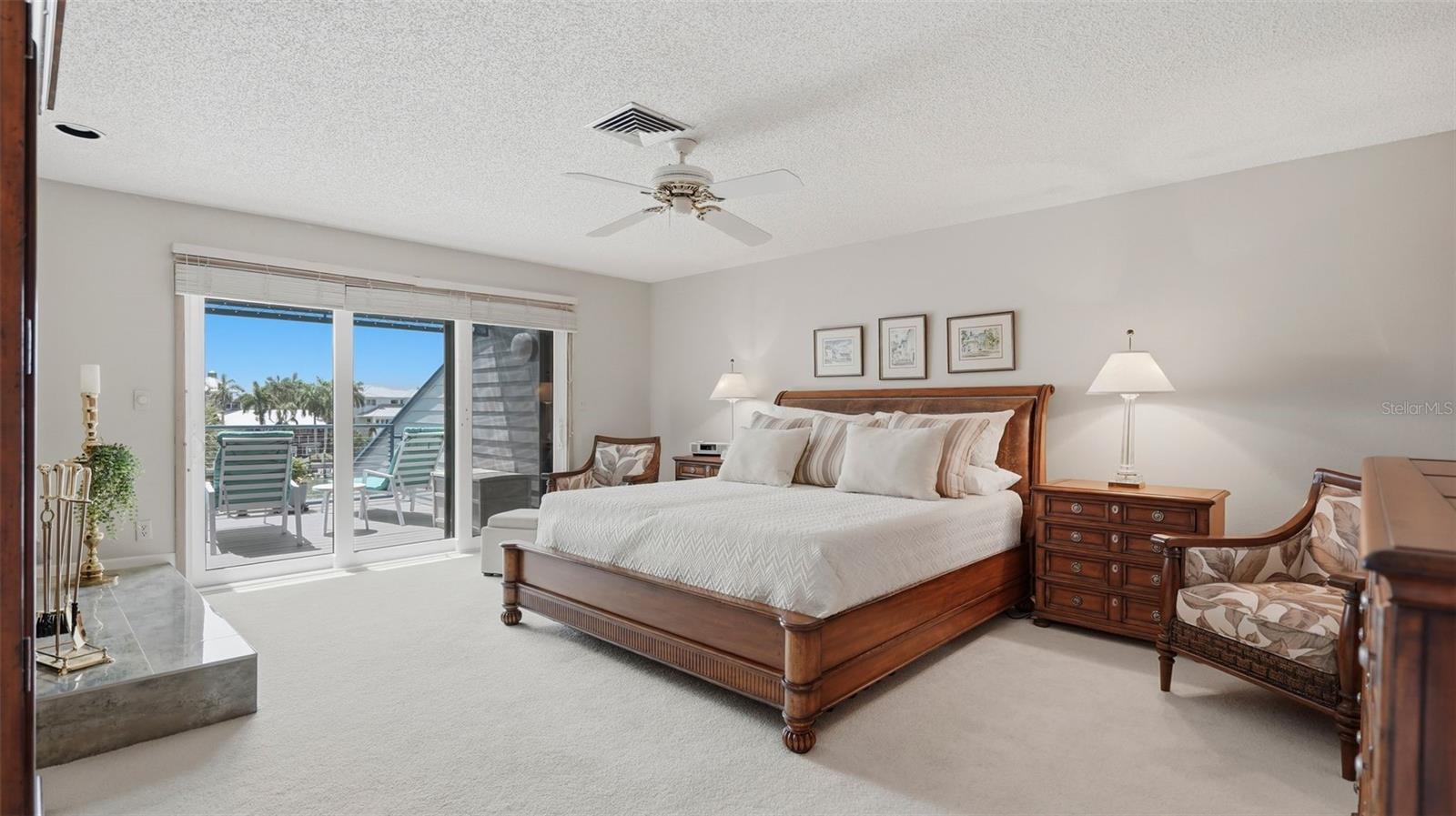 910 PINELLAS BAYWAY S #201