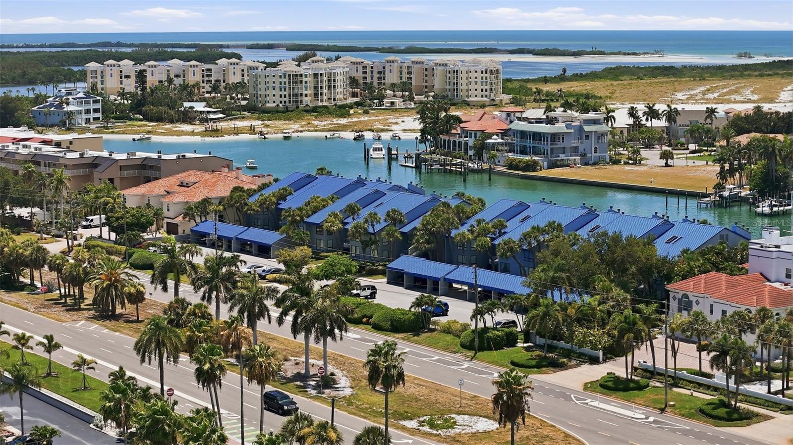 910 PINELLAS BAYWAY S #201