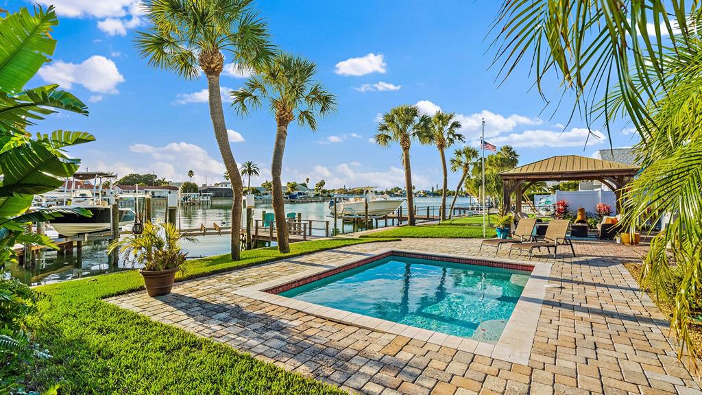 6410 3RD PALM POINT