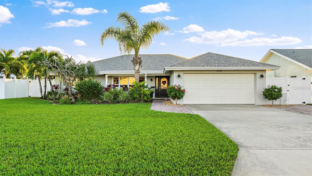 6410 3RD PALM POINT