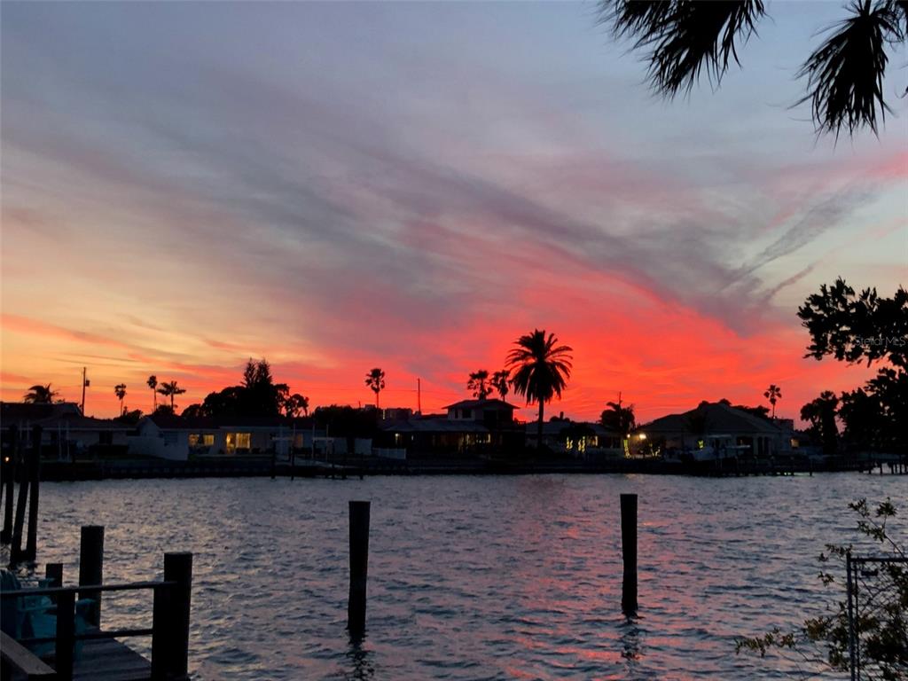 6410 3RD PALM POINT